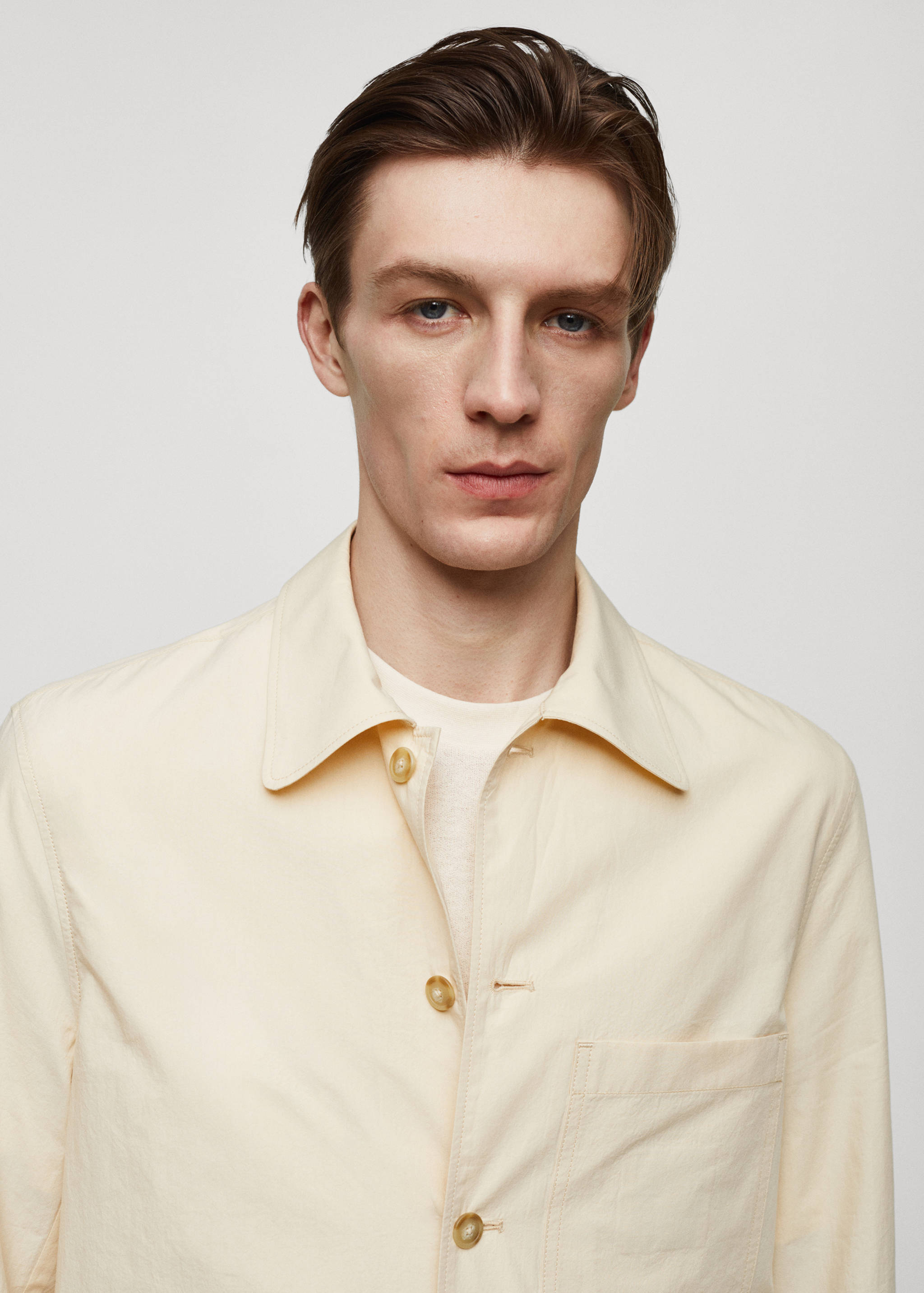 100% cotton overshirt with pocket - Details of the article 1