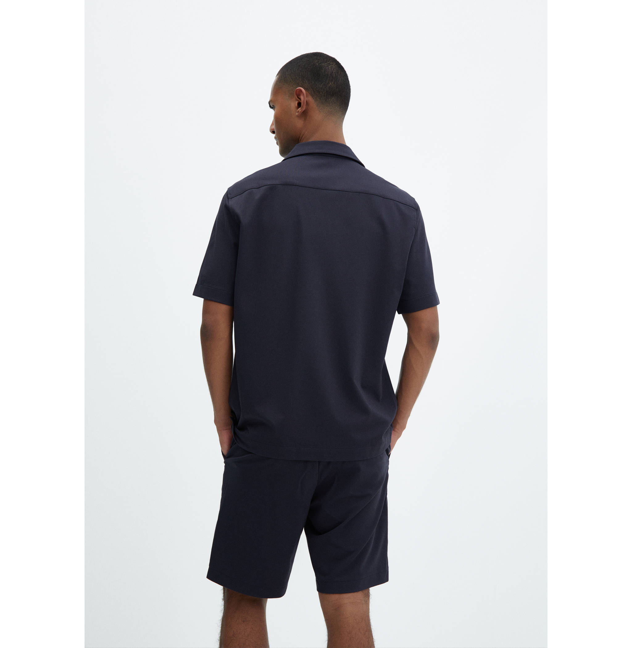 Regular Fit-Hemd mit Bowlingkragen - Rückseite des Artikels