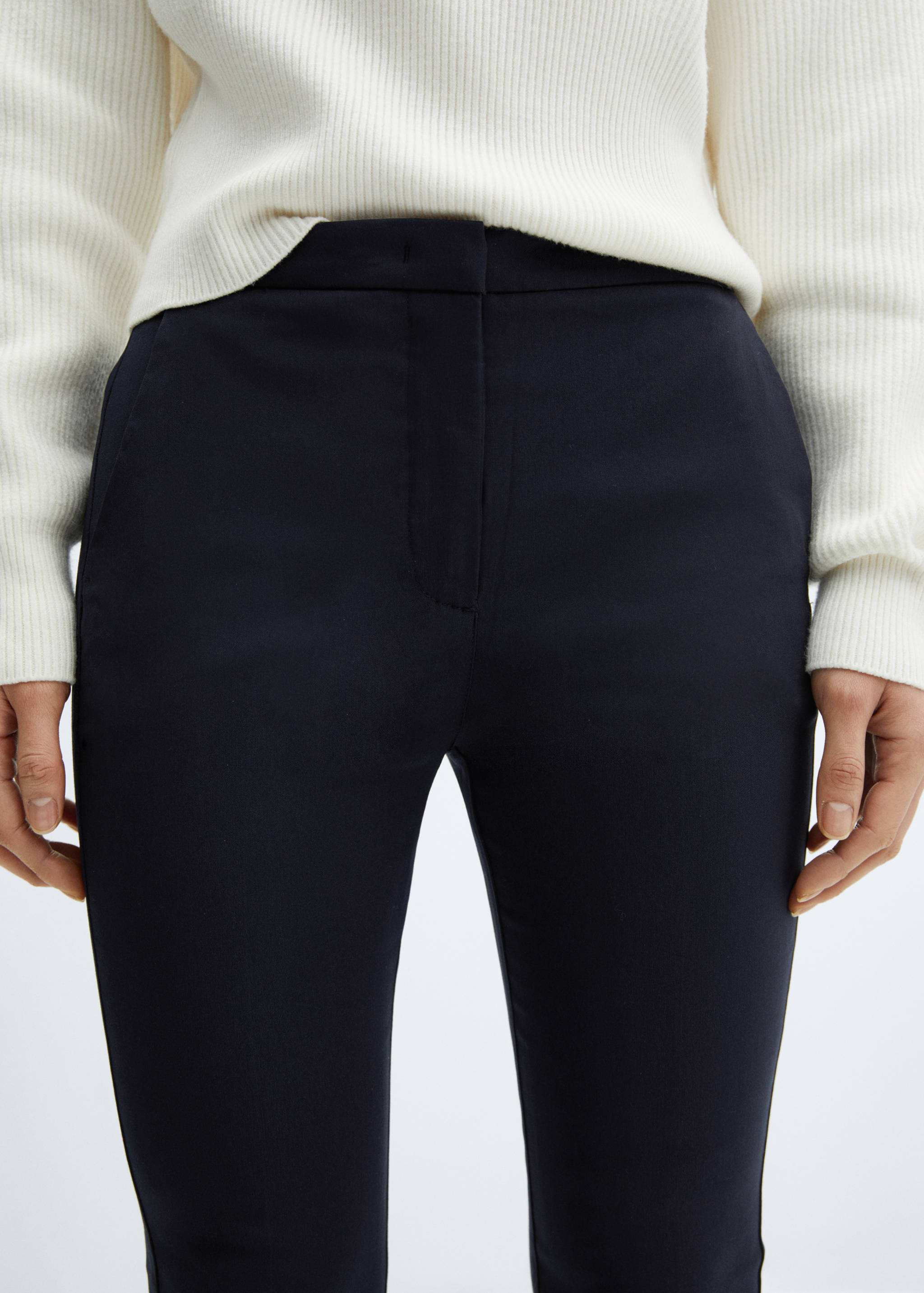 Crop skinny trousers - Details of the article 6