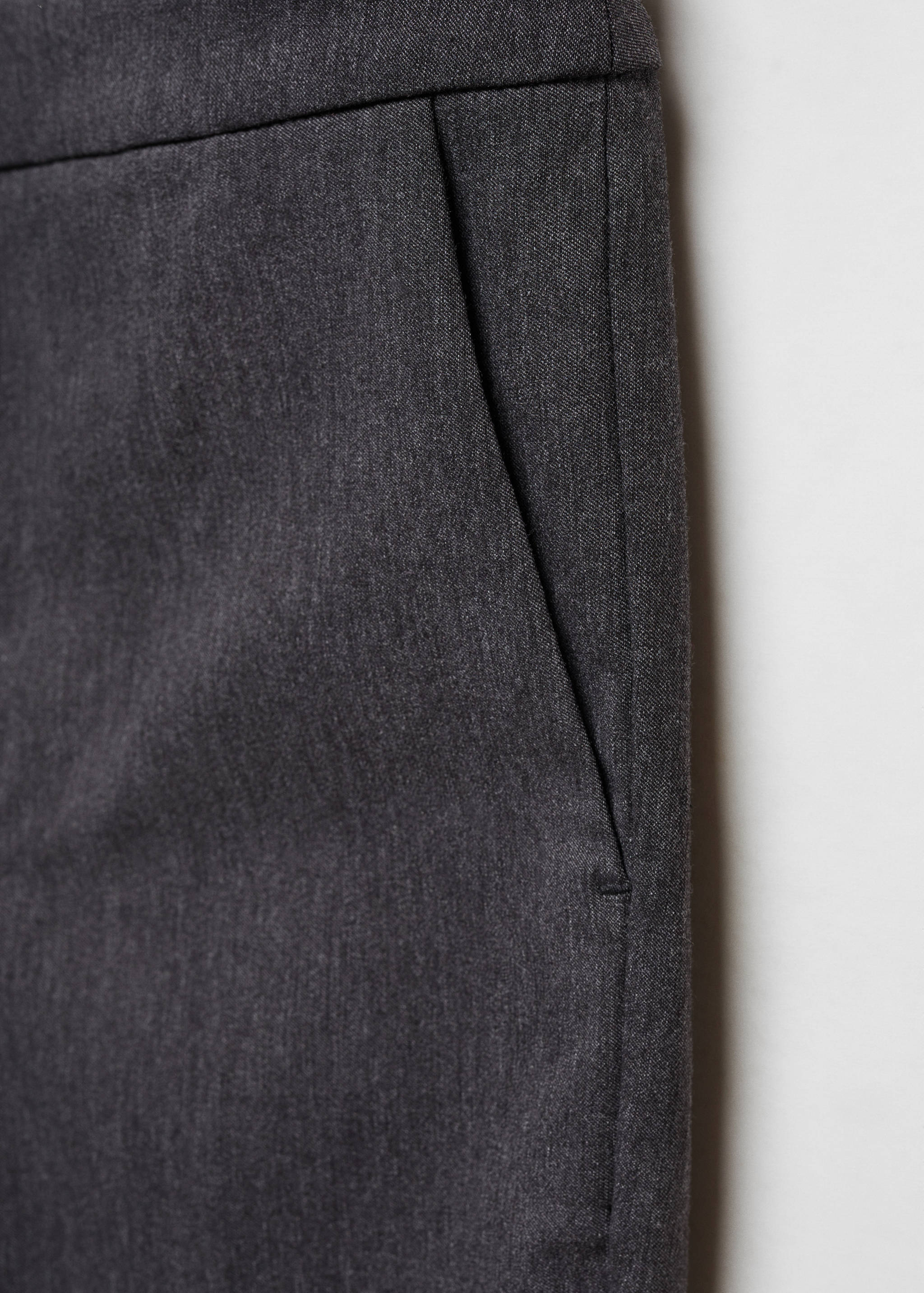 Crop skinny trousers - Details of the article 8