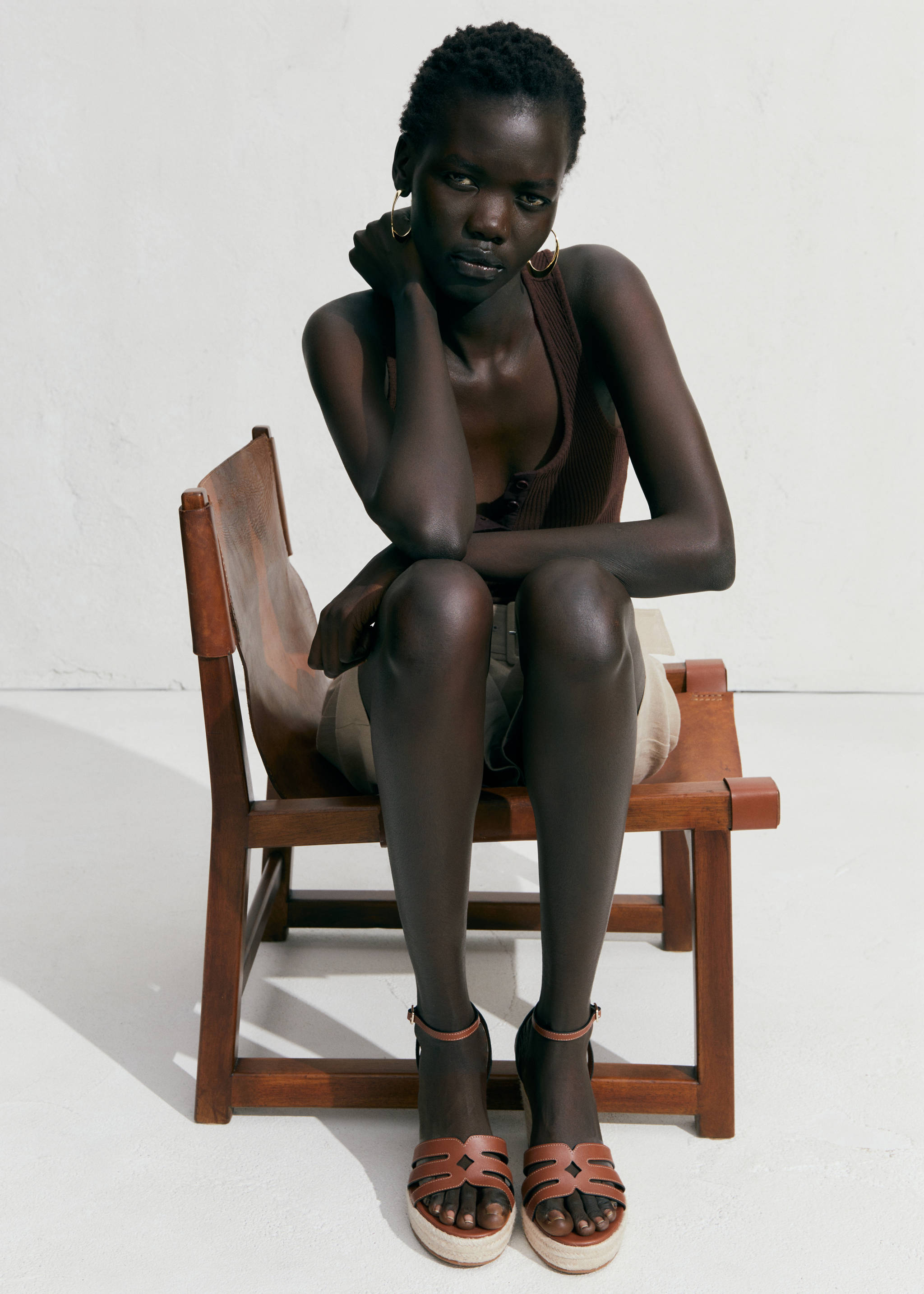 Sandale s punom petom s trakama - Opći prikaz