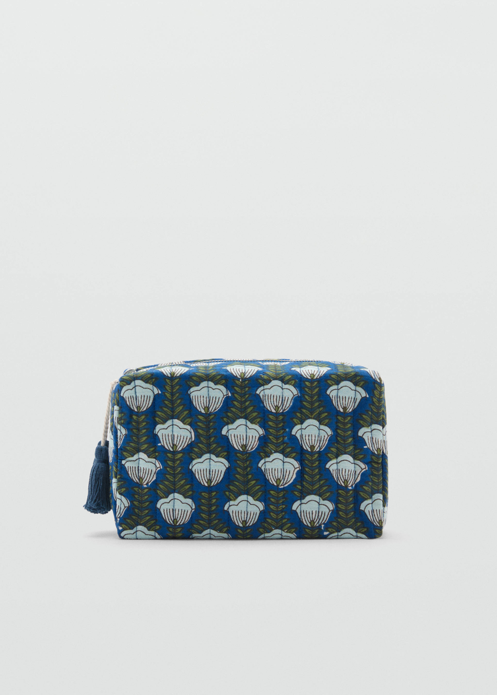 Quilted cosmetic bag - Article without model