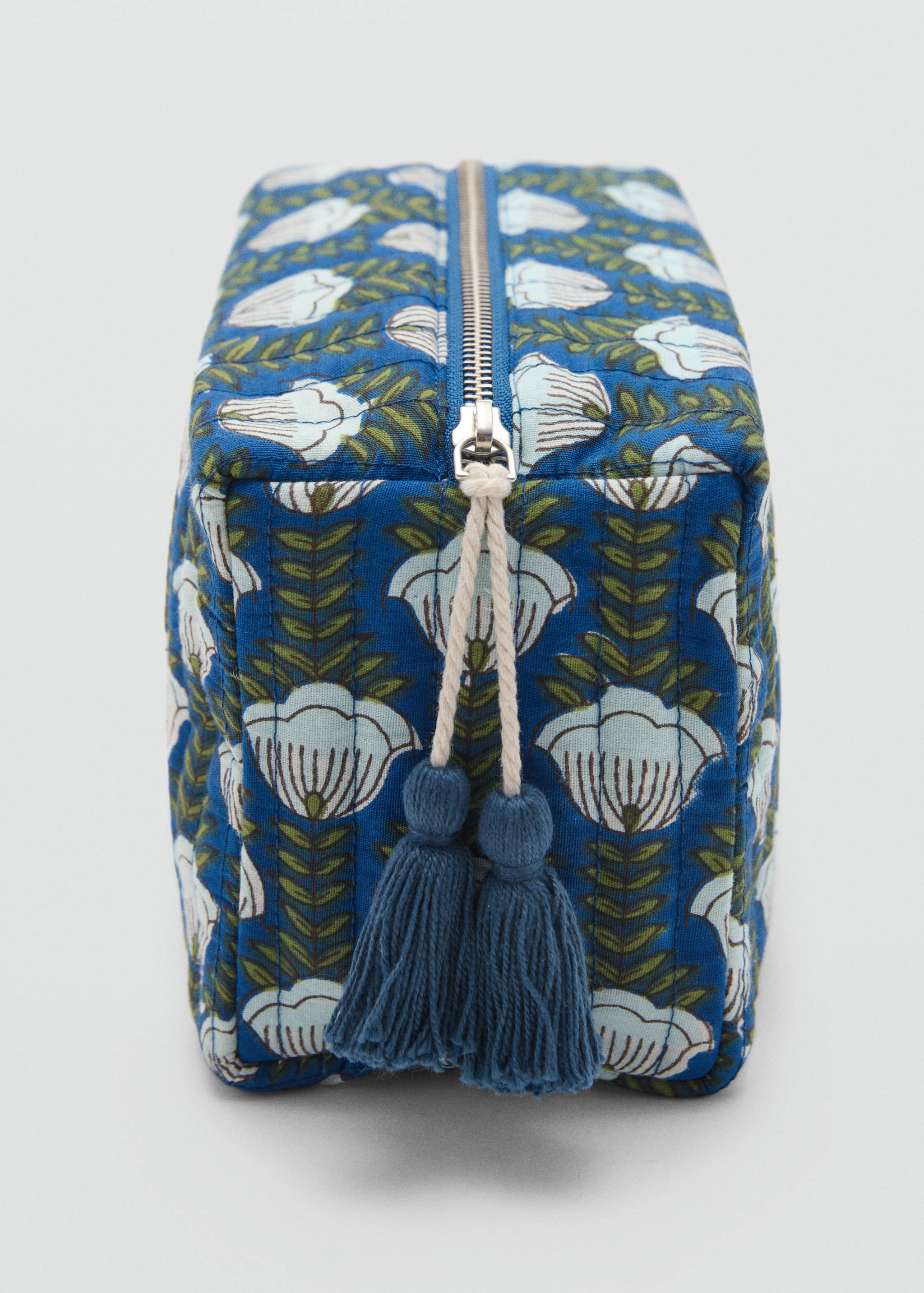 Quilted cosmetic bag - Details of the article 2