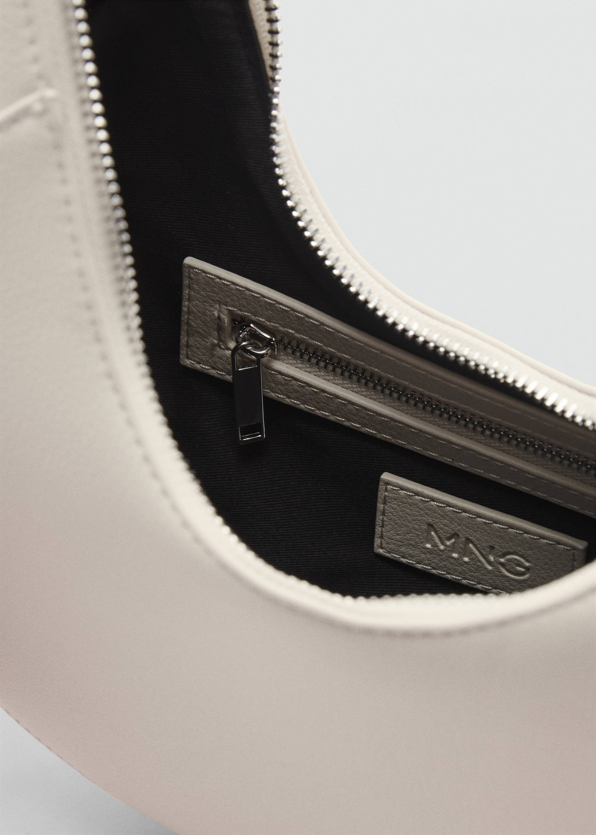 Faux-leather shoulder bag - Details of the article 2