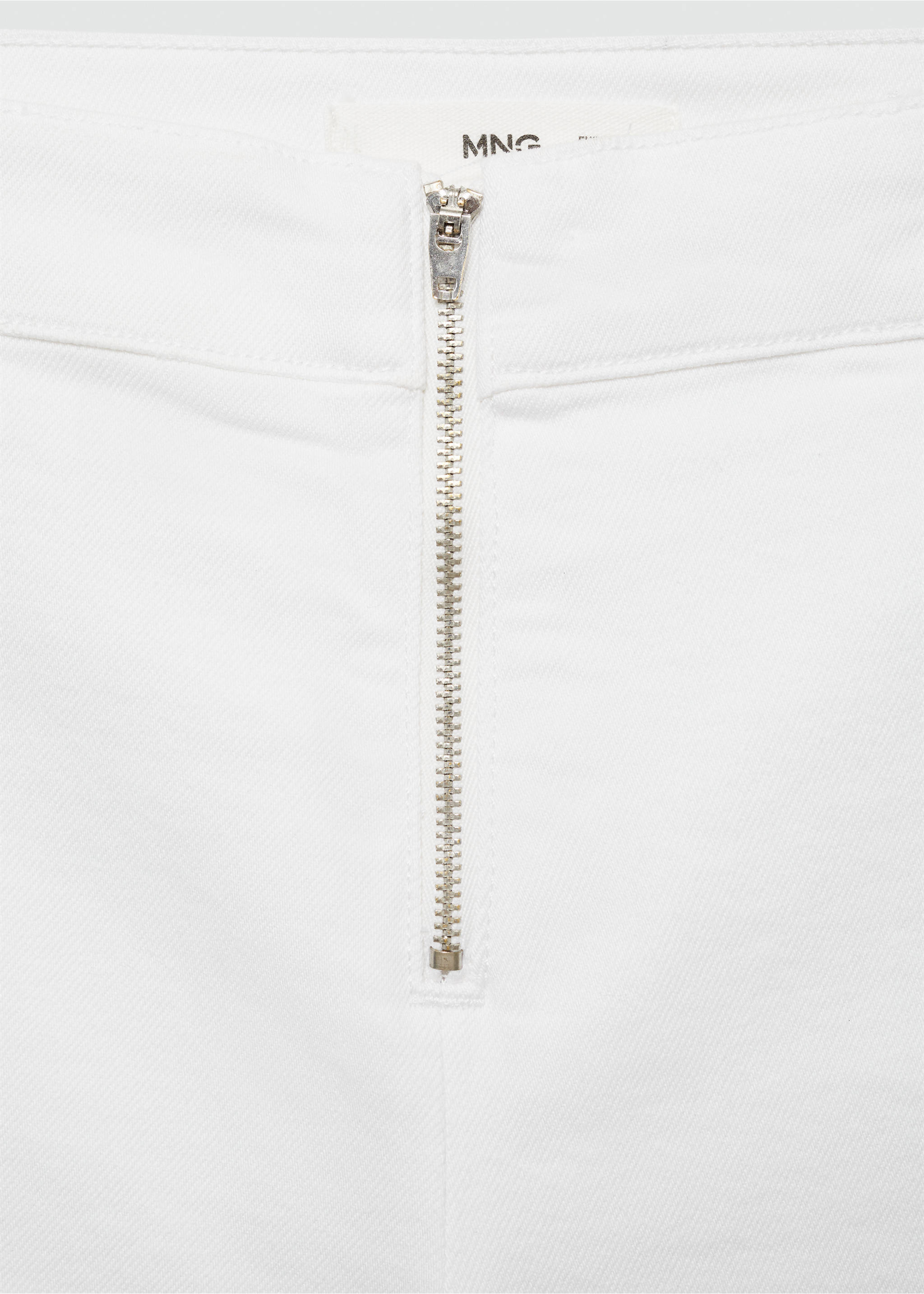 Slim-fit capri jeans with zip - Details of the article 8, White. Ref: 77000380-00.