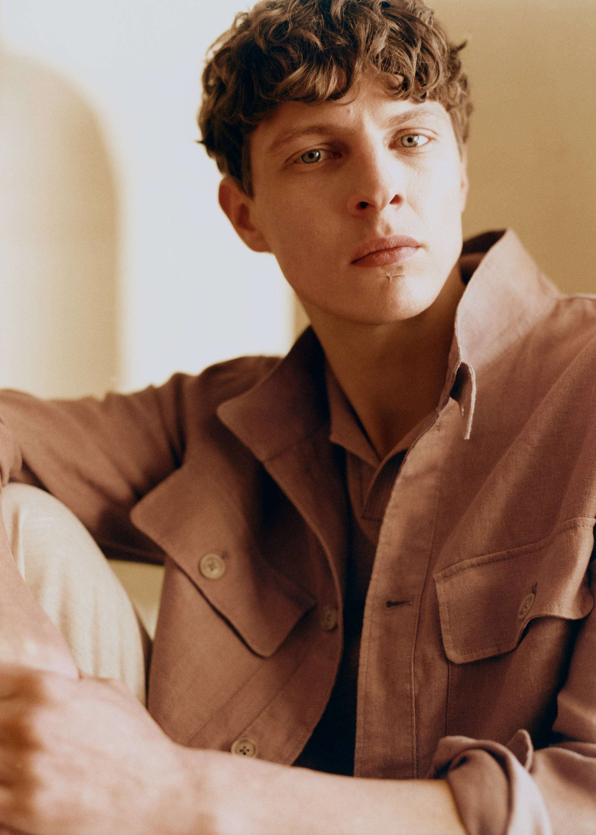 100% linen overshirt with pockets - Details of the article 5