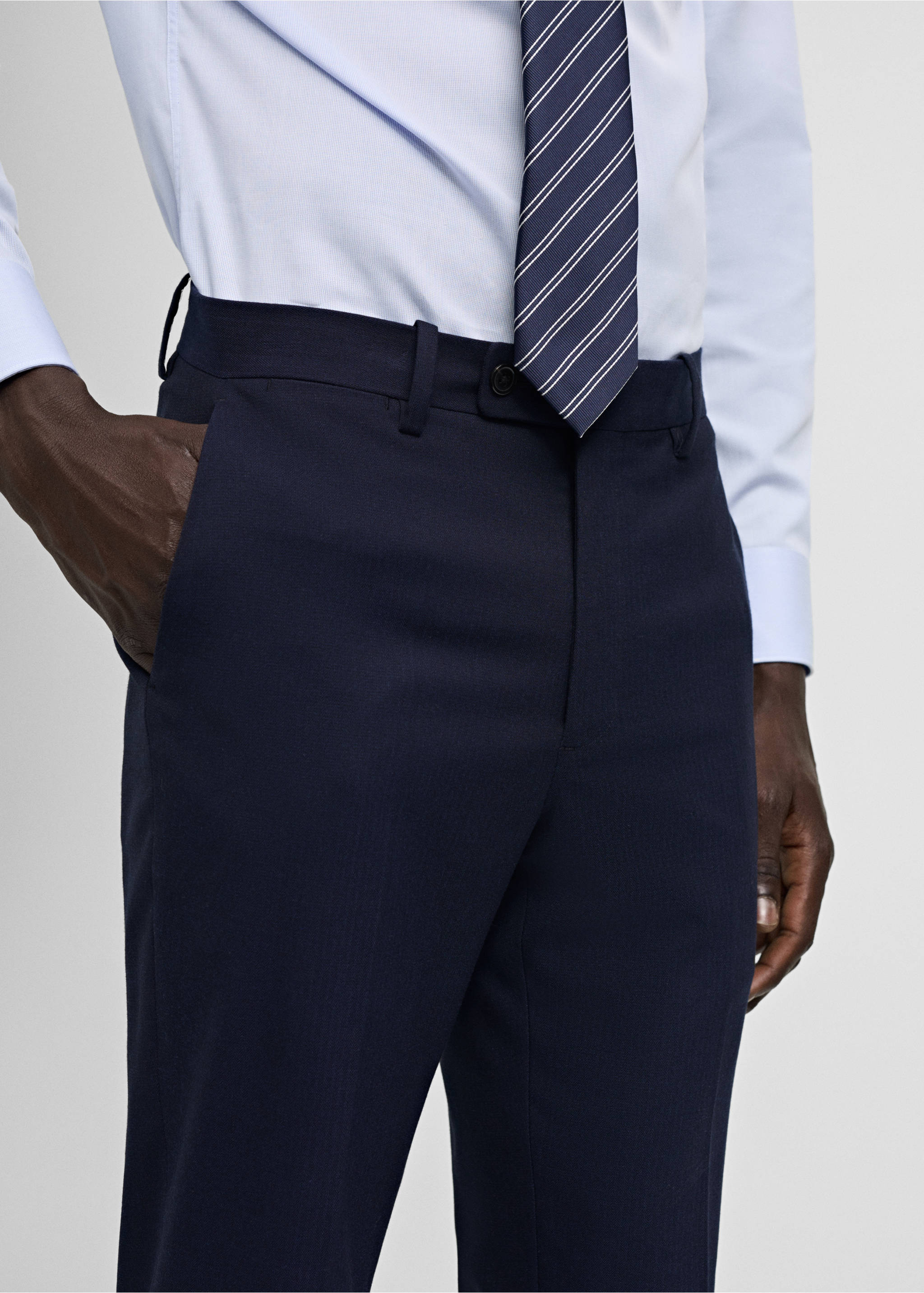 Stretch-fabric slim-fit suit trousers - Details of the article 3, Dark Navy. Ref: 77000573-00.