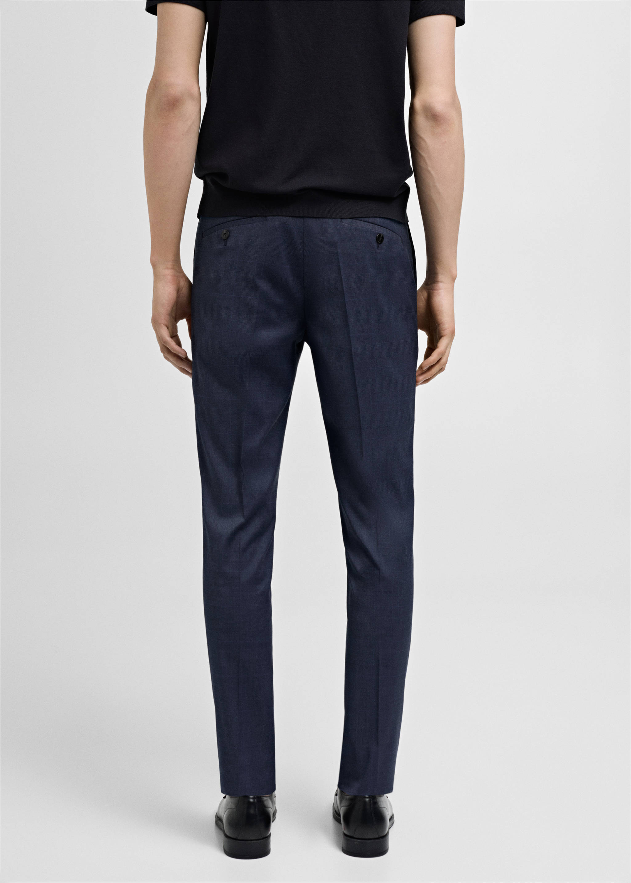 Super Slim Fit-Anzughose aus Stretchstoff - Rückseite des Artikels, Indigoblau. Ref: 77000582-00.