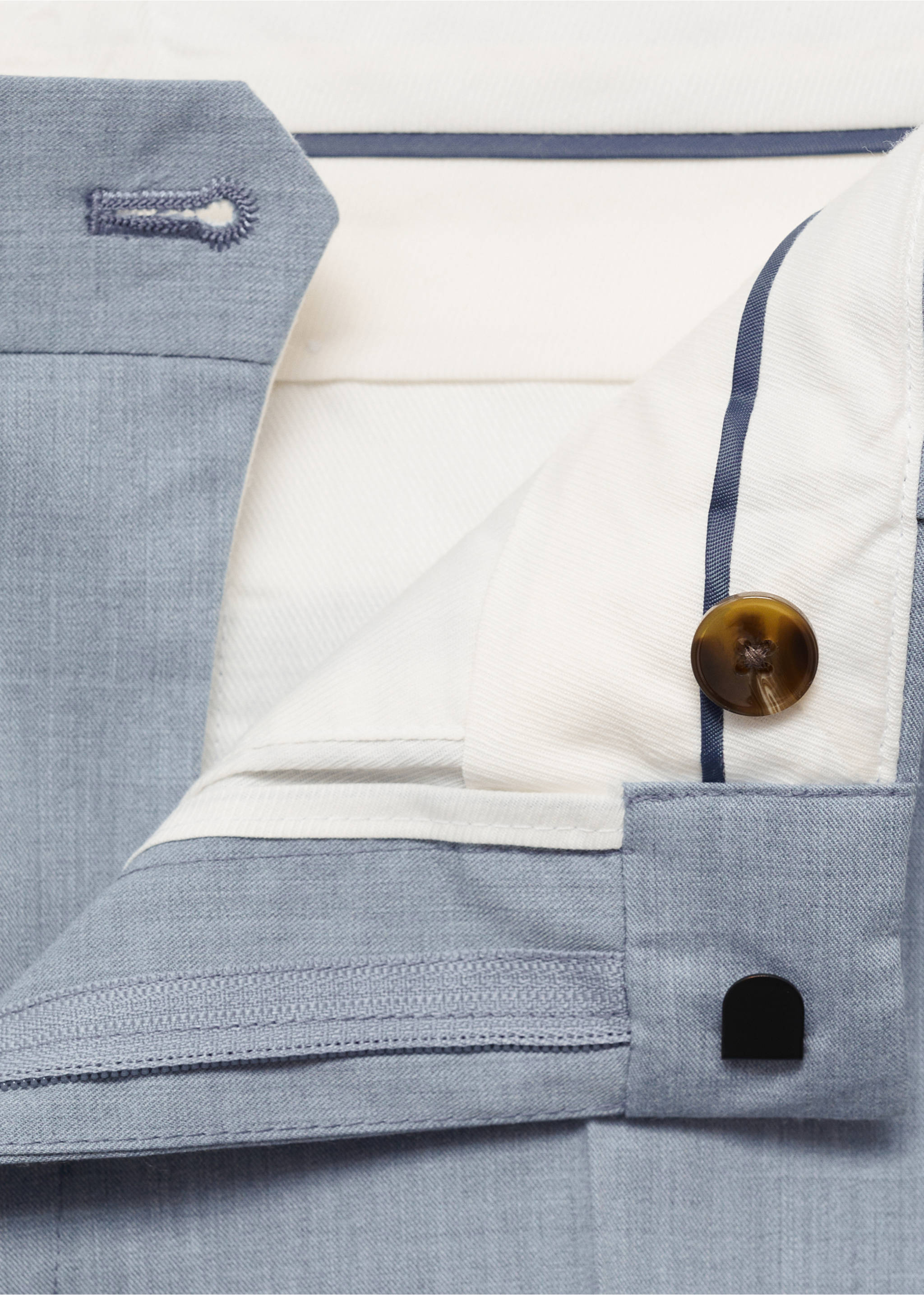 Super Slim Fit-Anzughose aus Stretchstoff - Detail des Artikels 8, Himmelblau. Ref: 77000583-00.