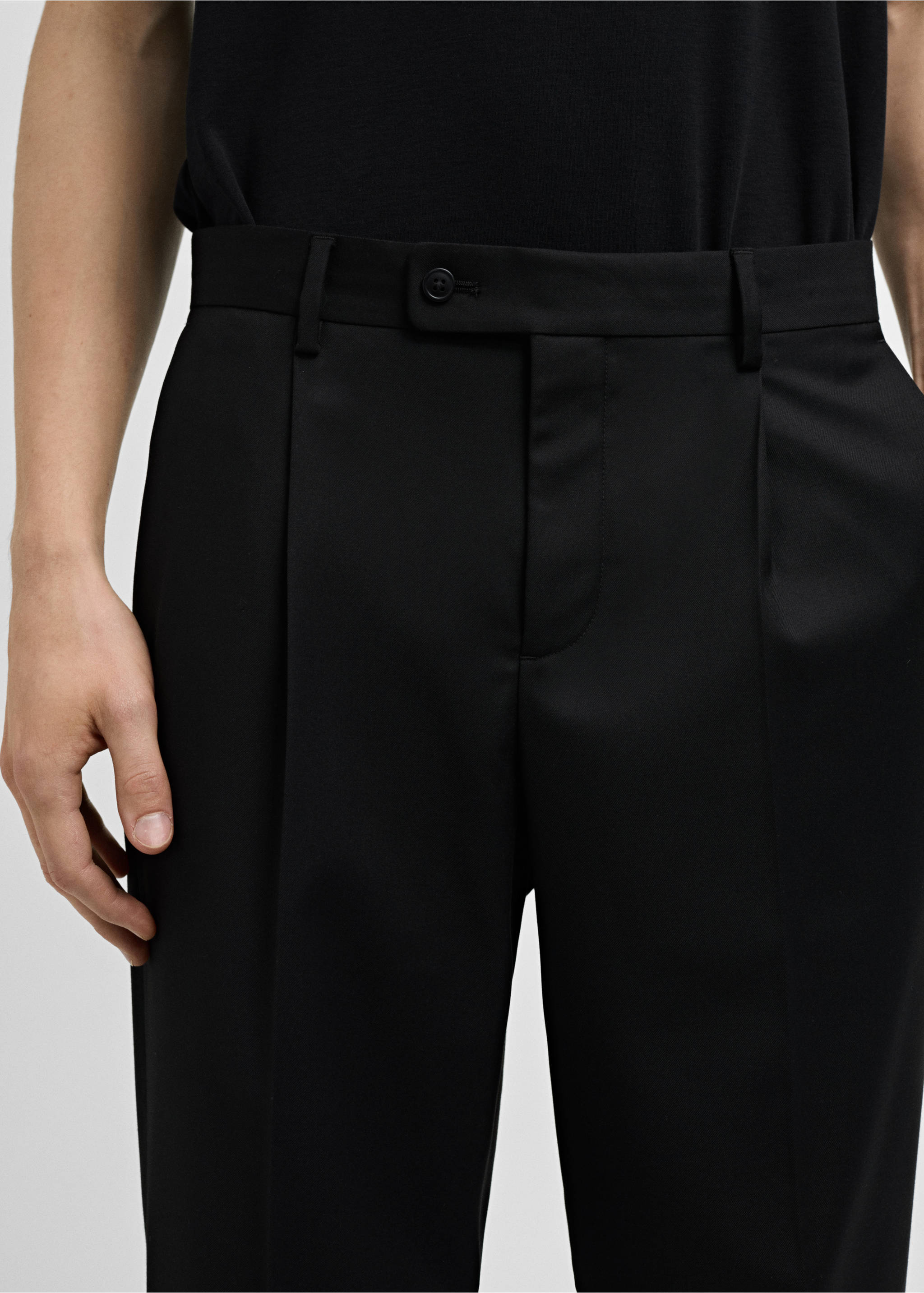 Regular fit suit trousers - Details of the article 1, Black. Ref: 77000584-00.