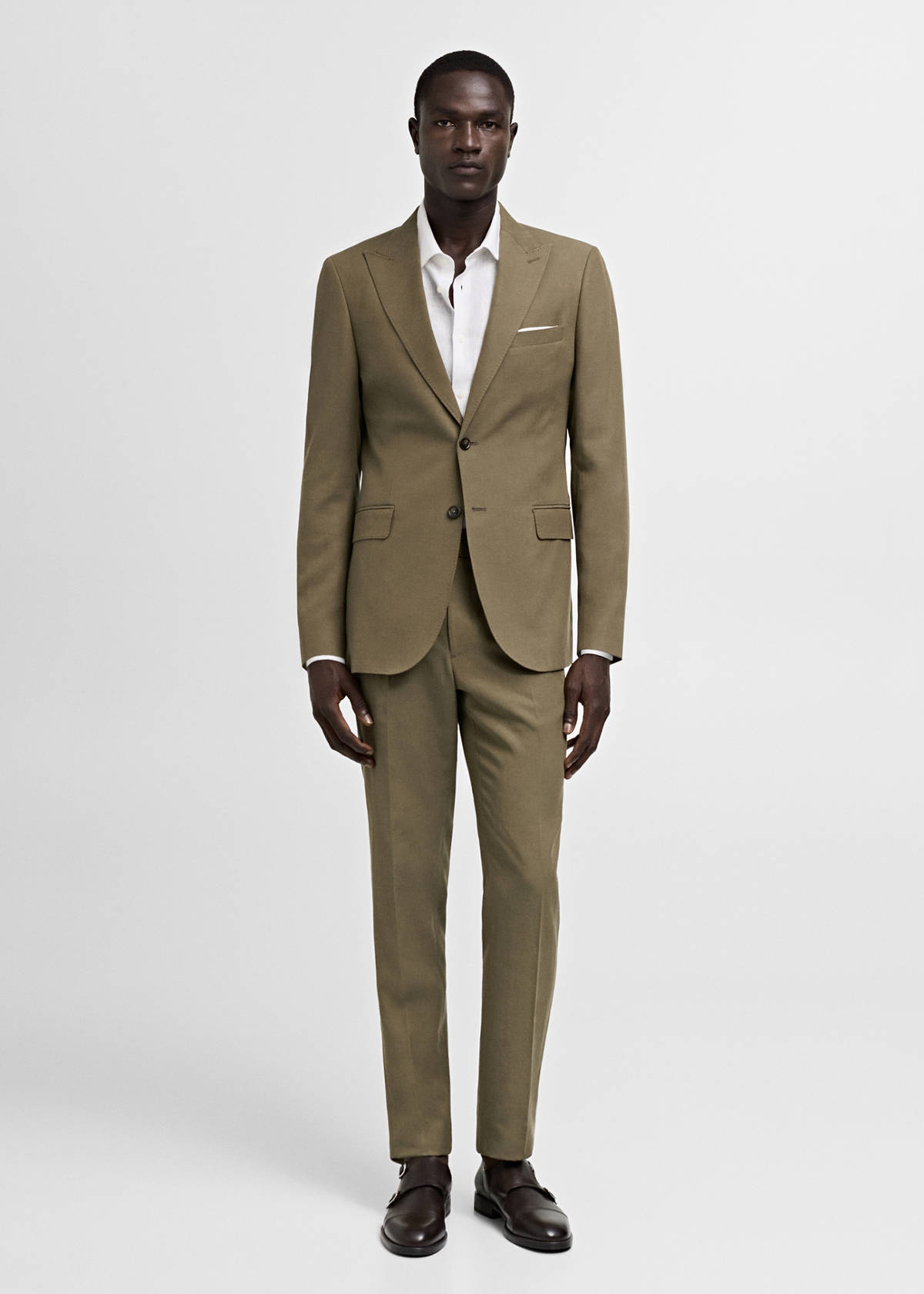 Slimfit Tencel™ suit trousers with pleats