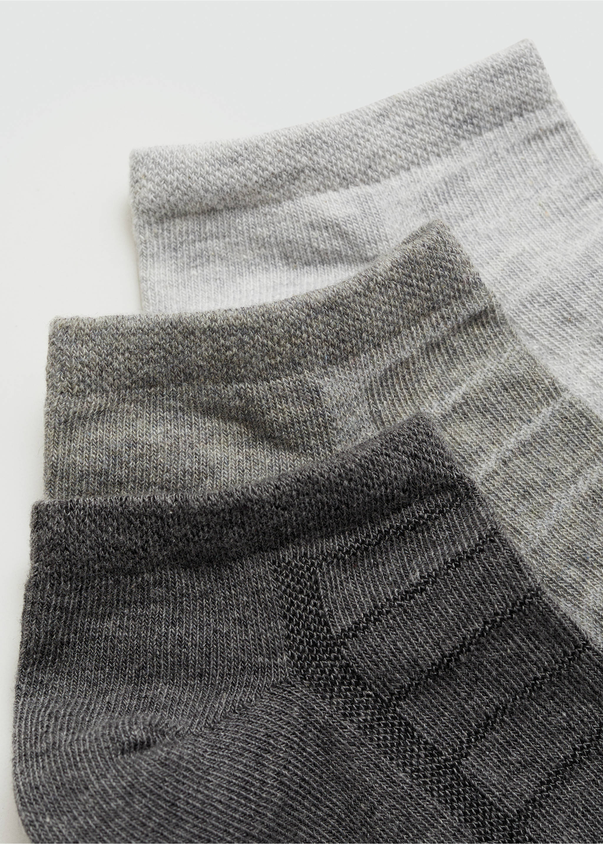 Pack of 3 plain cotton socks - Details of the article 8, Grey. Ref: 77000639-00.