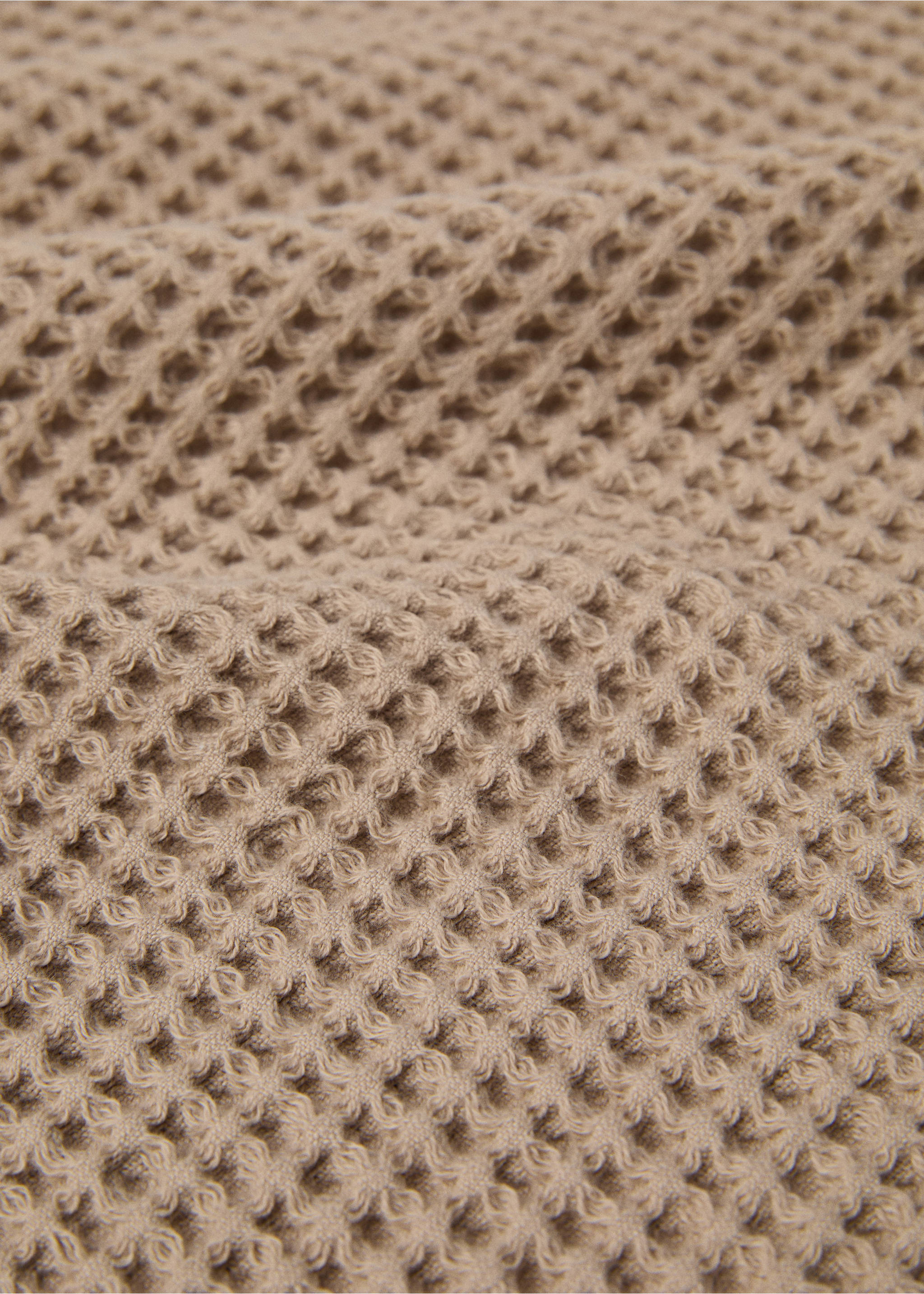 Cotton waffle washbasin towel - Details of the article 2, Brown. Ref: 77000650-00.