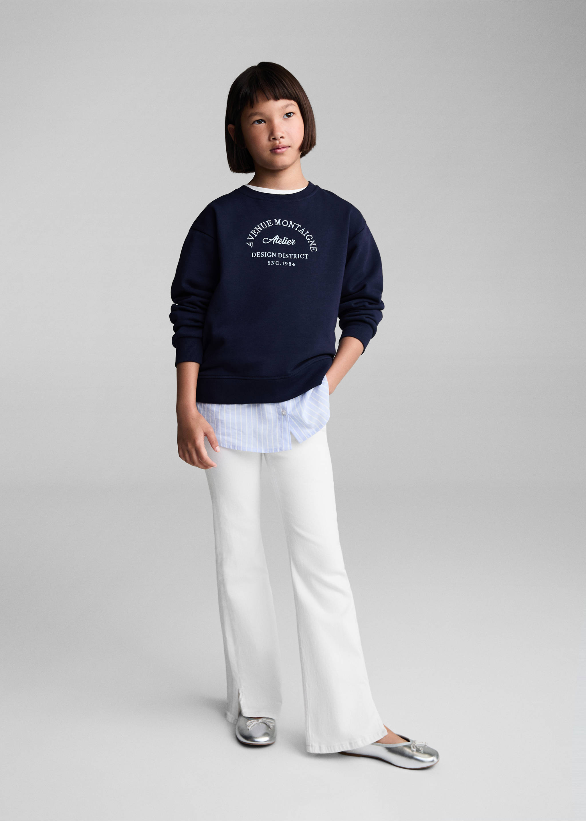 Flared Jeans mit Schlitz - Allgemeine Ansicht, Weiß. Ref: 77001013-00.