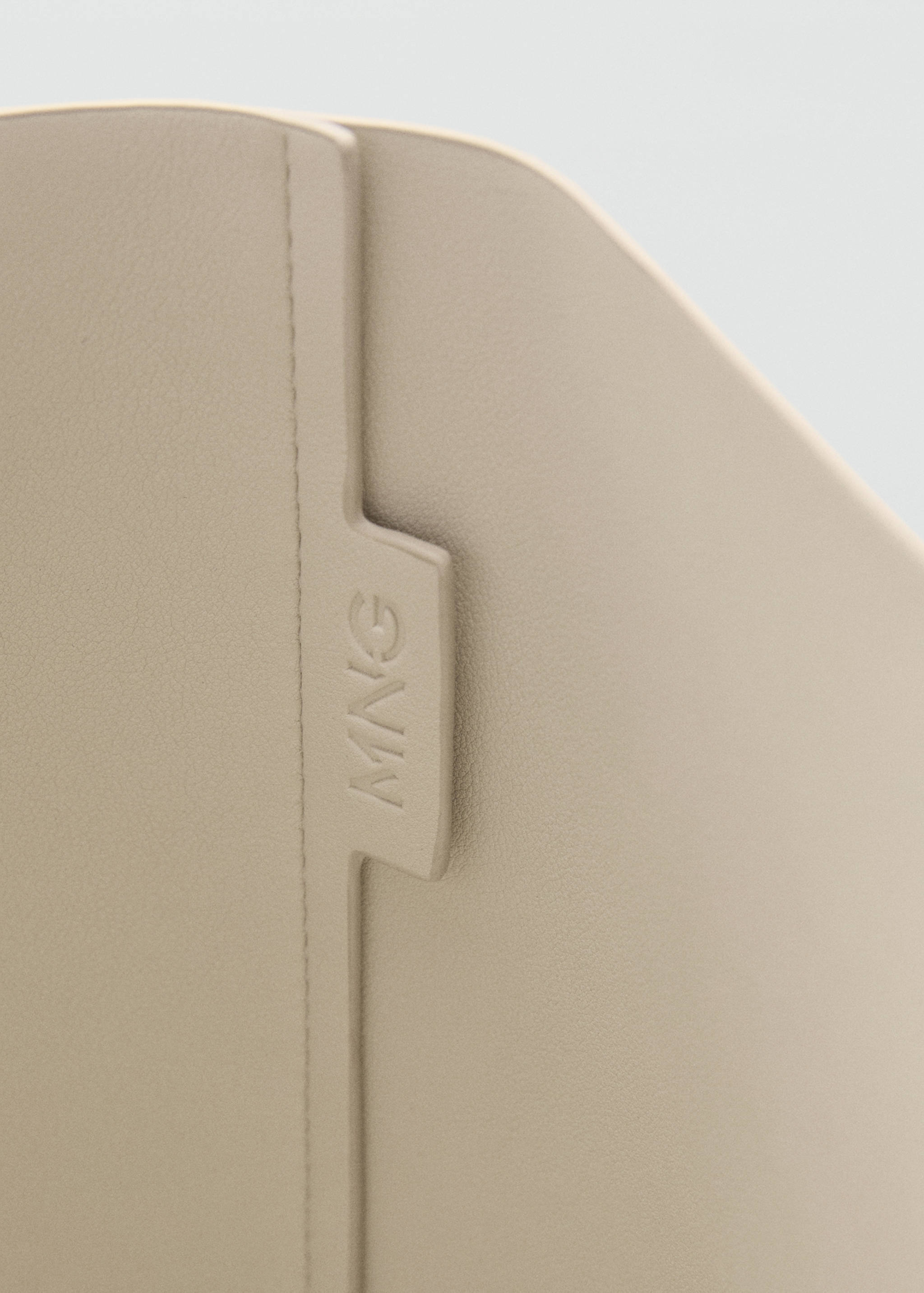 Faux-leather shopper bag - Details of the article 3