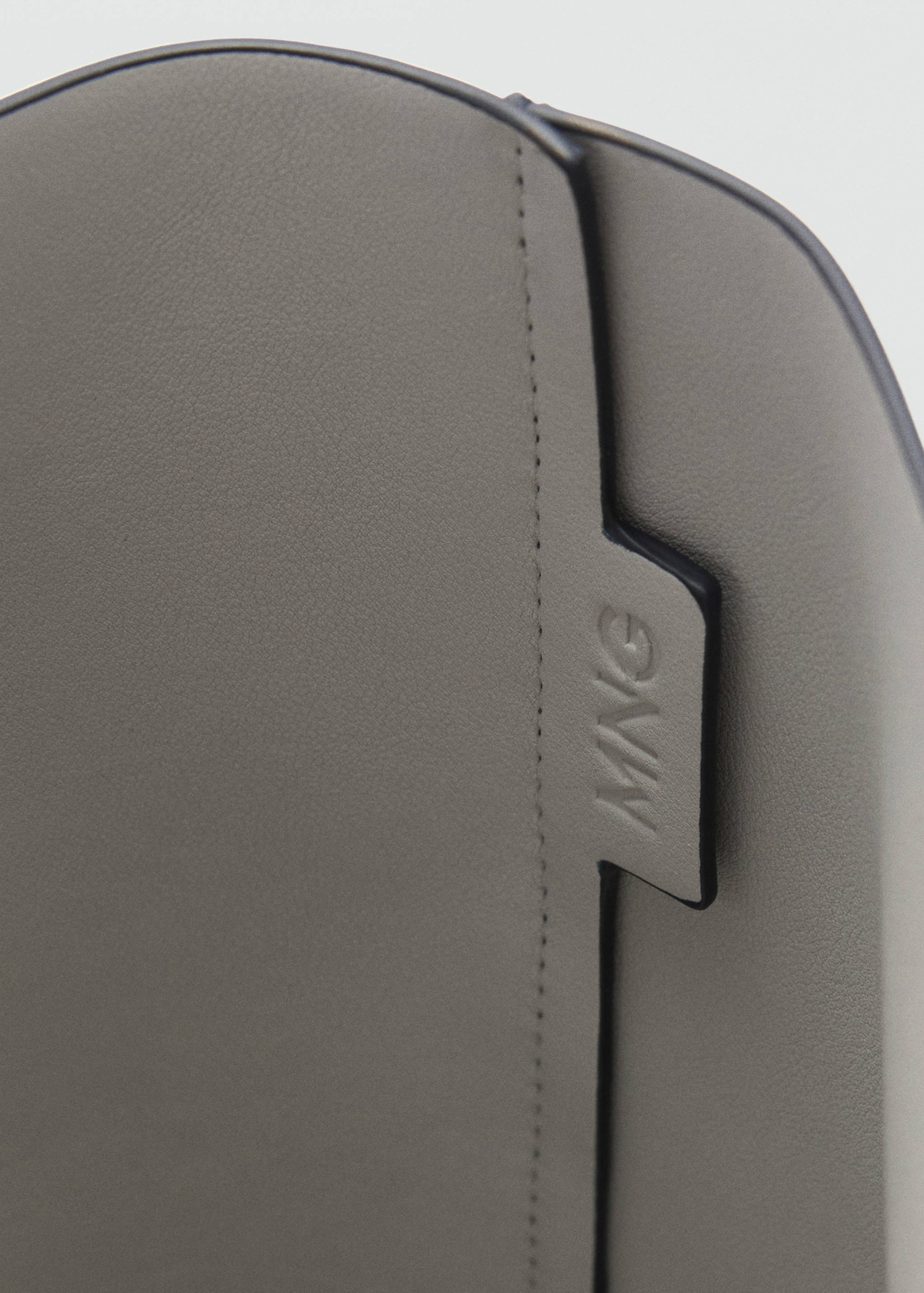 Faux-leather shopper bag - Details of the article 3