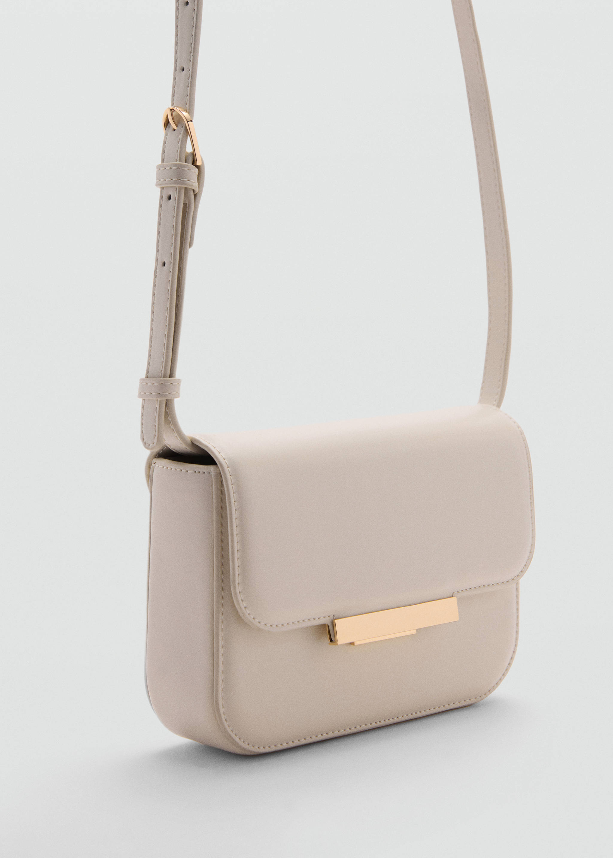 Sac bandoulière rabat - Plan moyen