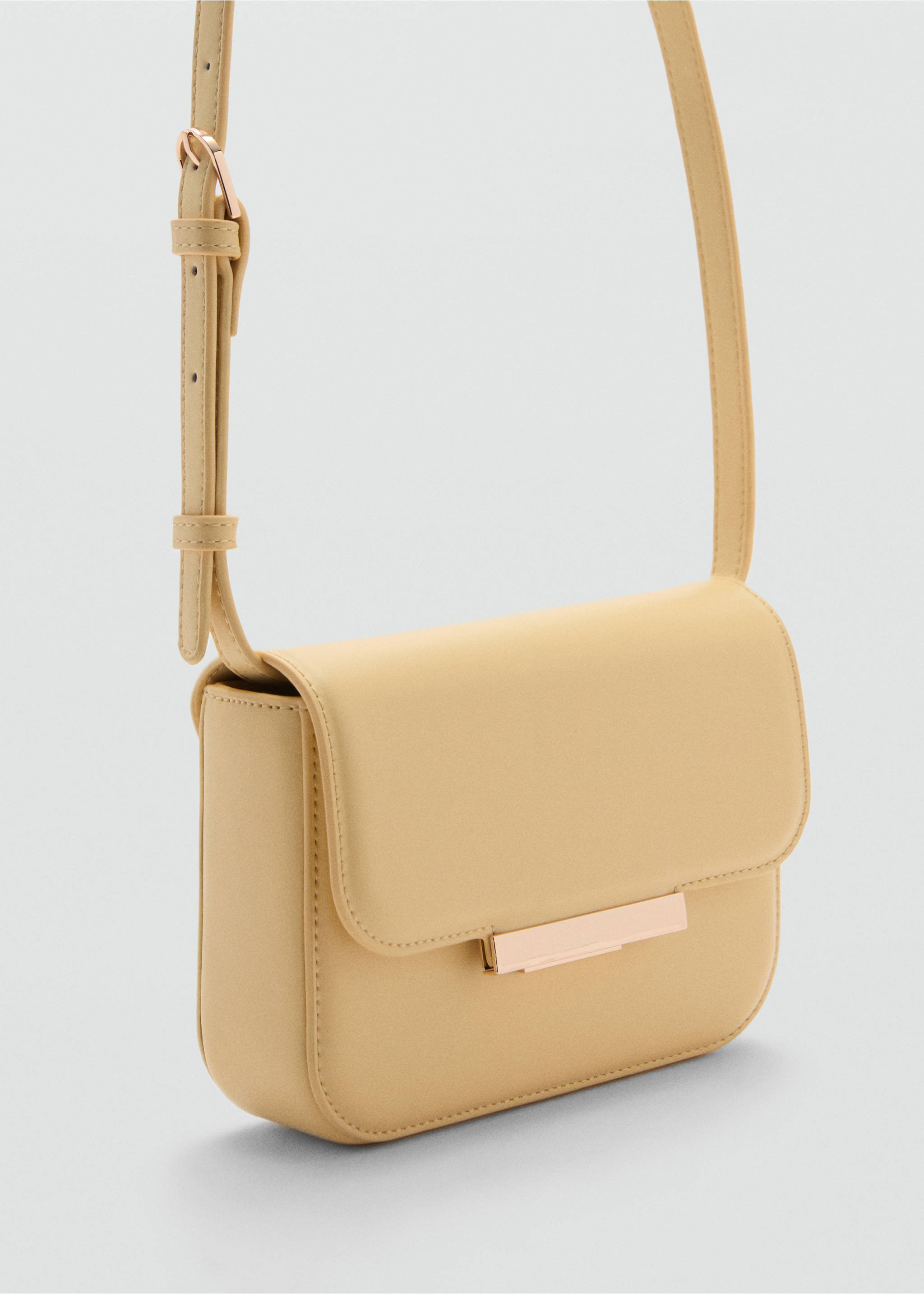 Crossbody bag with flap - Medium plane, Pastel Yellow. Ref: 77002012-00.