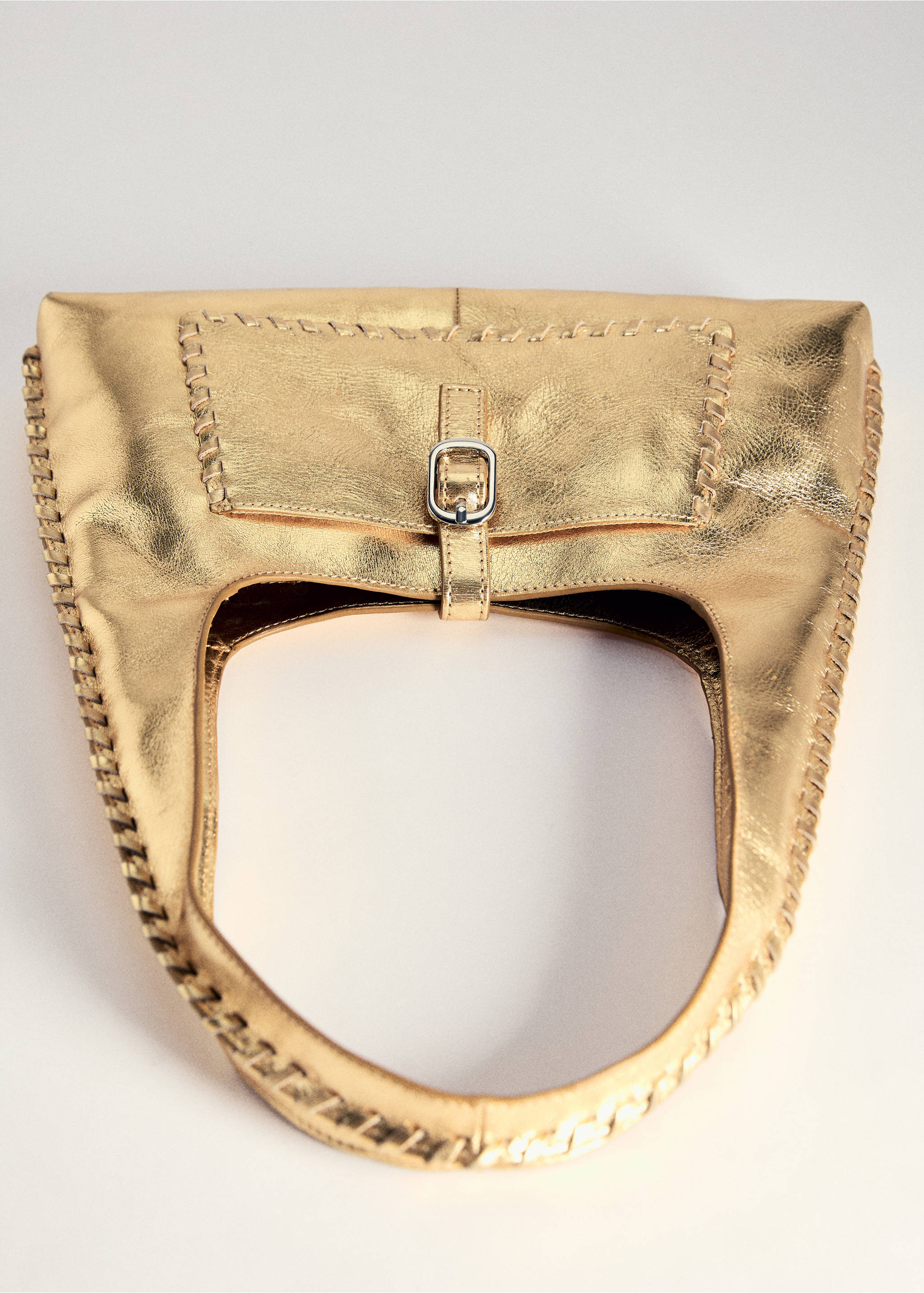 Sac cuir métallisé - Détail de l'article 5, Or. Ref: 77002013-00.