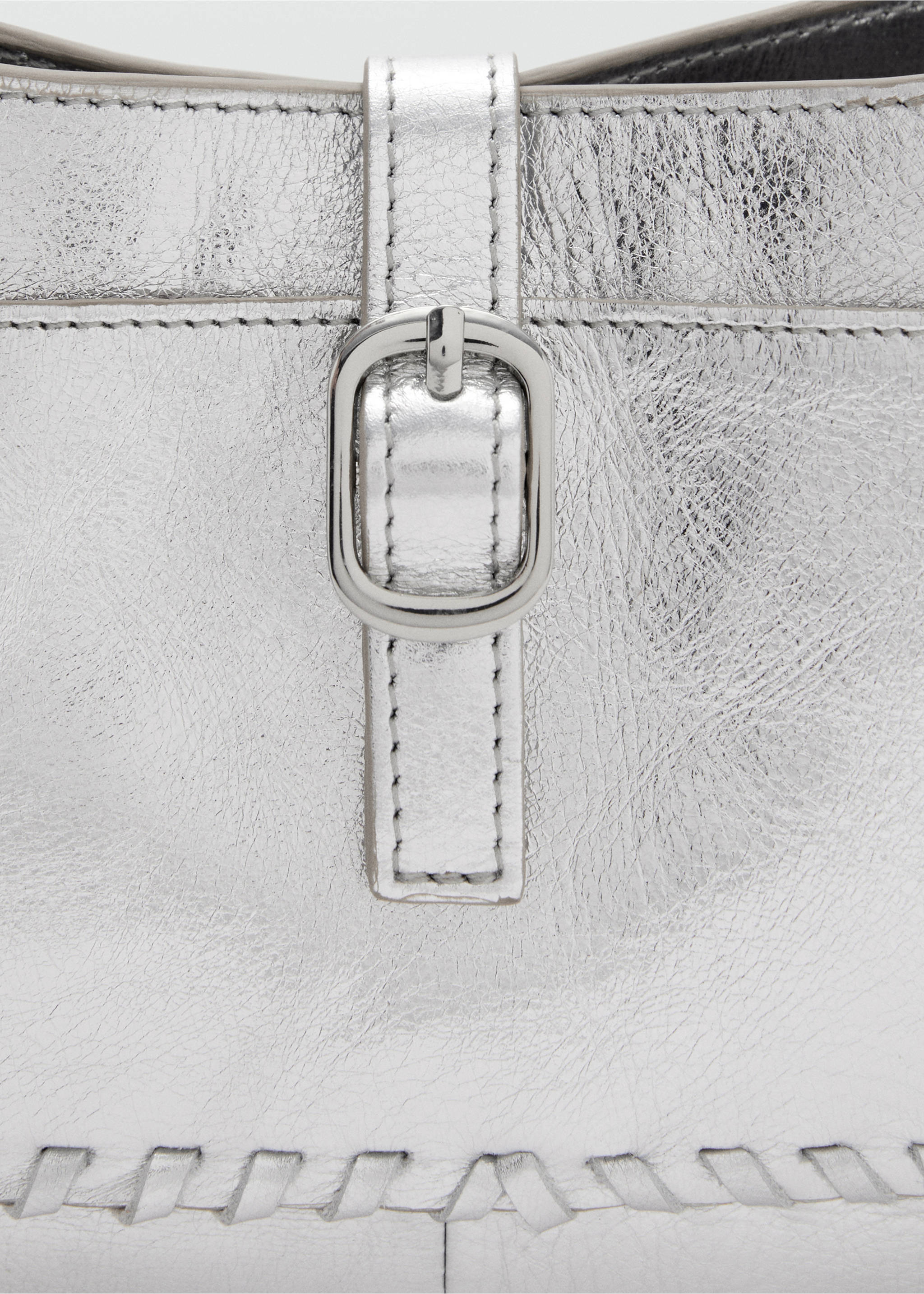 Sac cuir métallisé - Détail de l'article 1, Argent. Ref: 77002013-00.