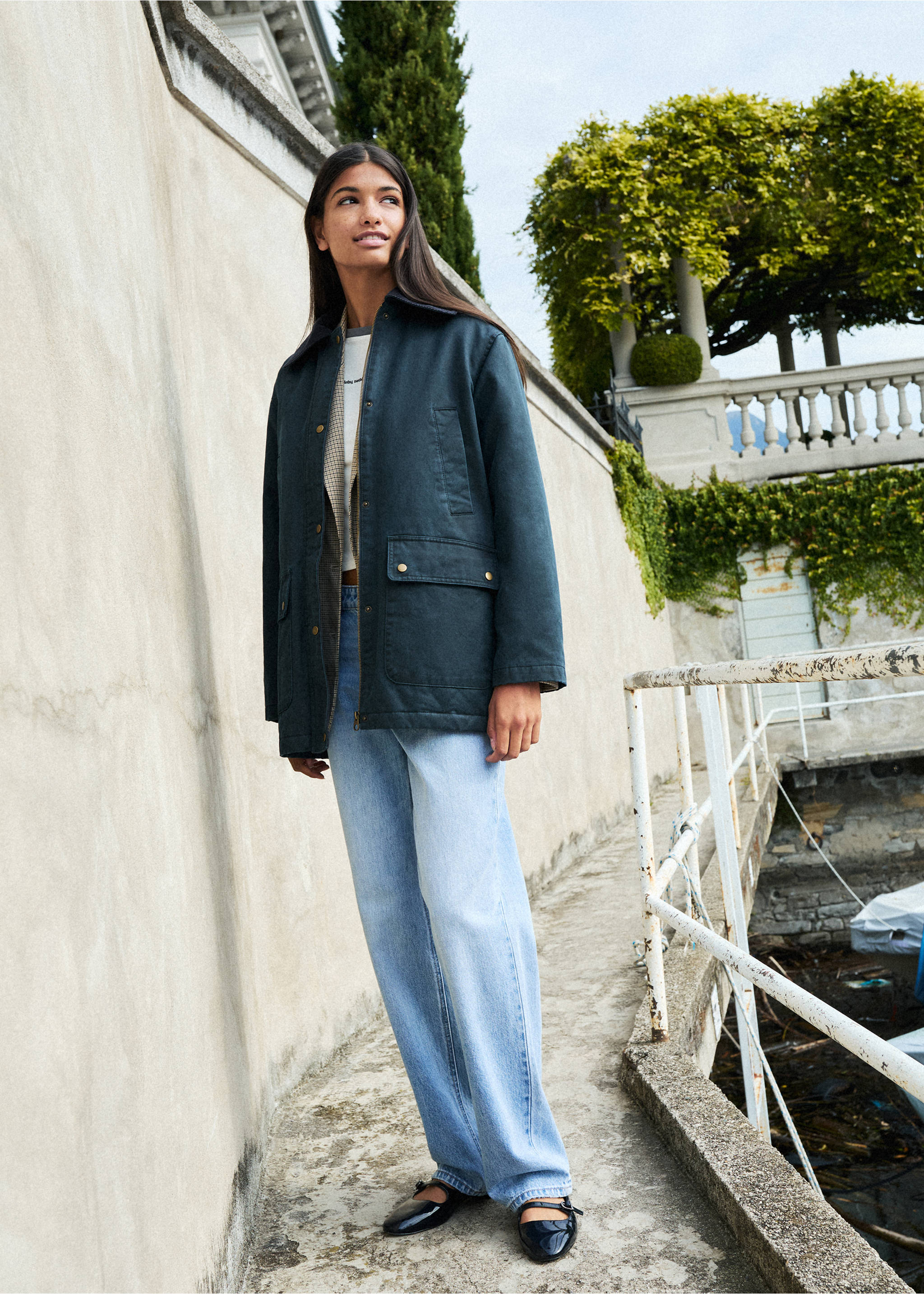 Regular-fit jeans - Details of the article 5, Medium Blue. Ref: 77002543-00.