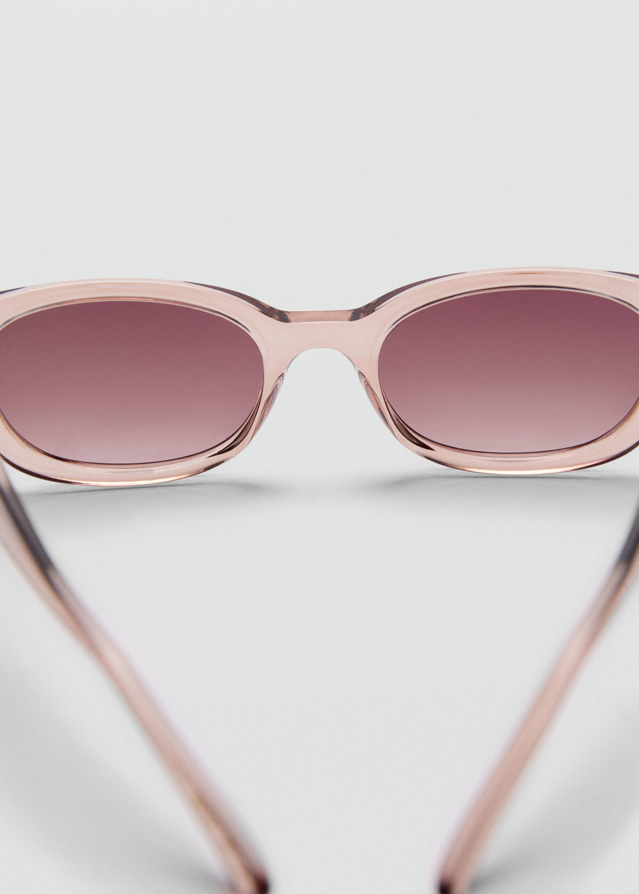 Resin frame sunglasses - Details of the article 1