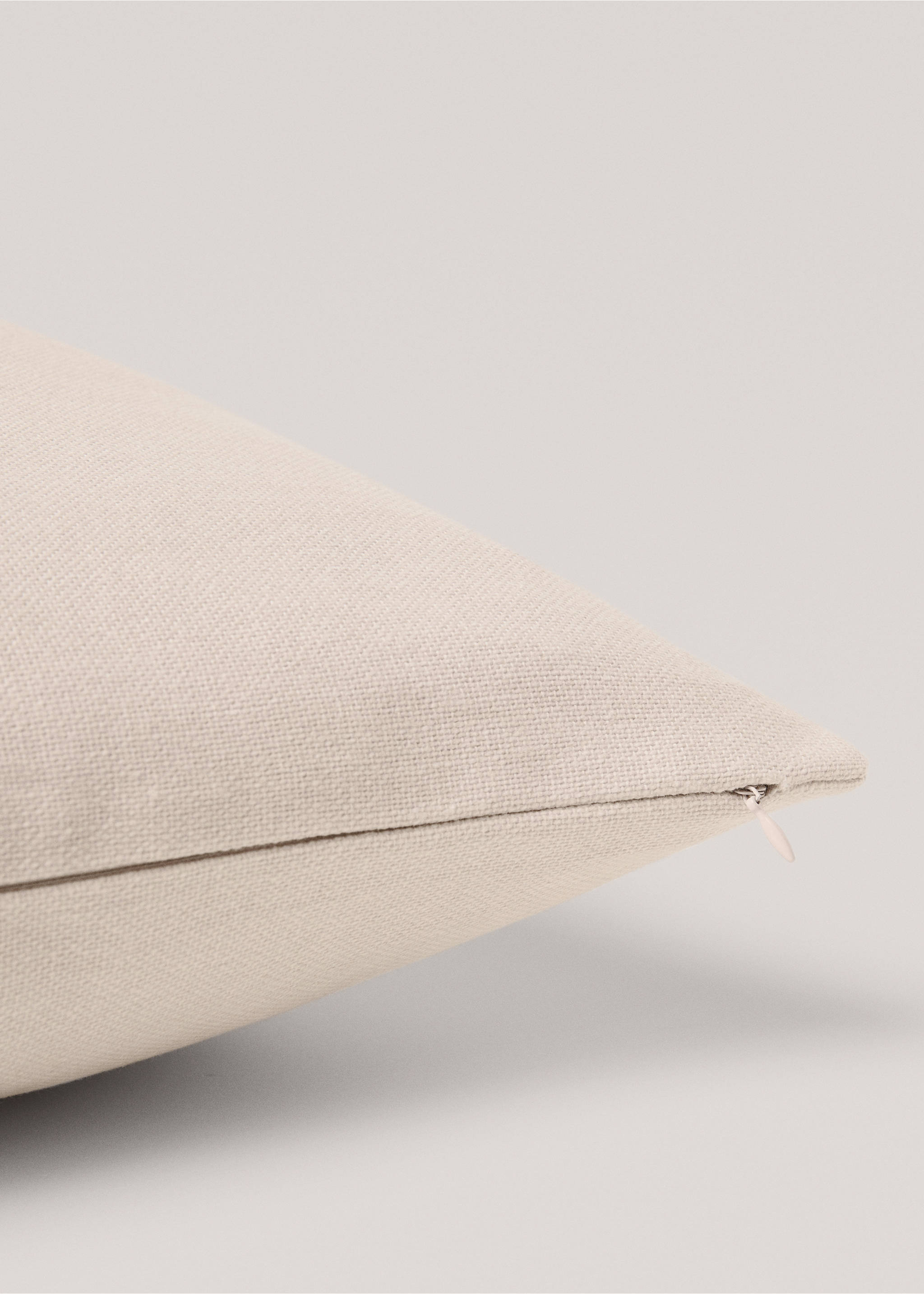 Kissenbezug aus Baumwolle mit Textur, 70 x 90 cm - Detail des Artikels 3, Sandfarben. Ref: 77002552-00.
