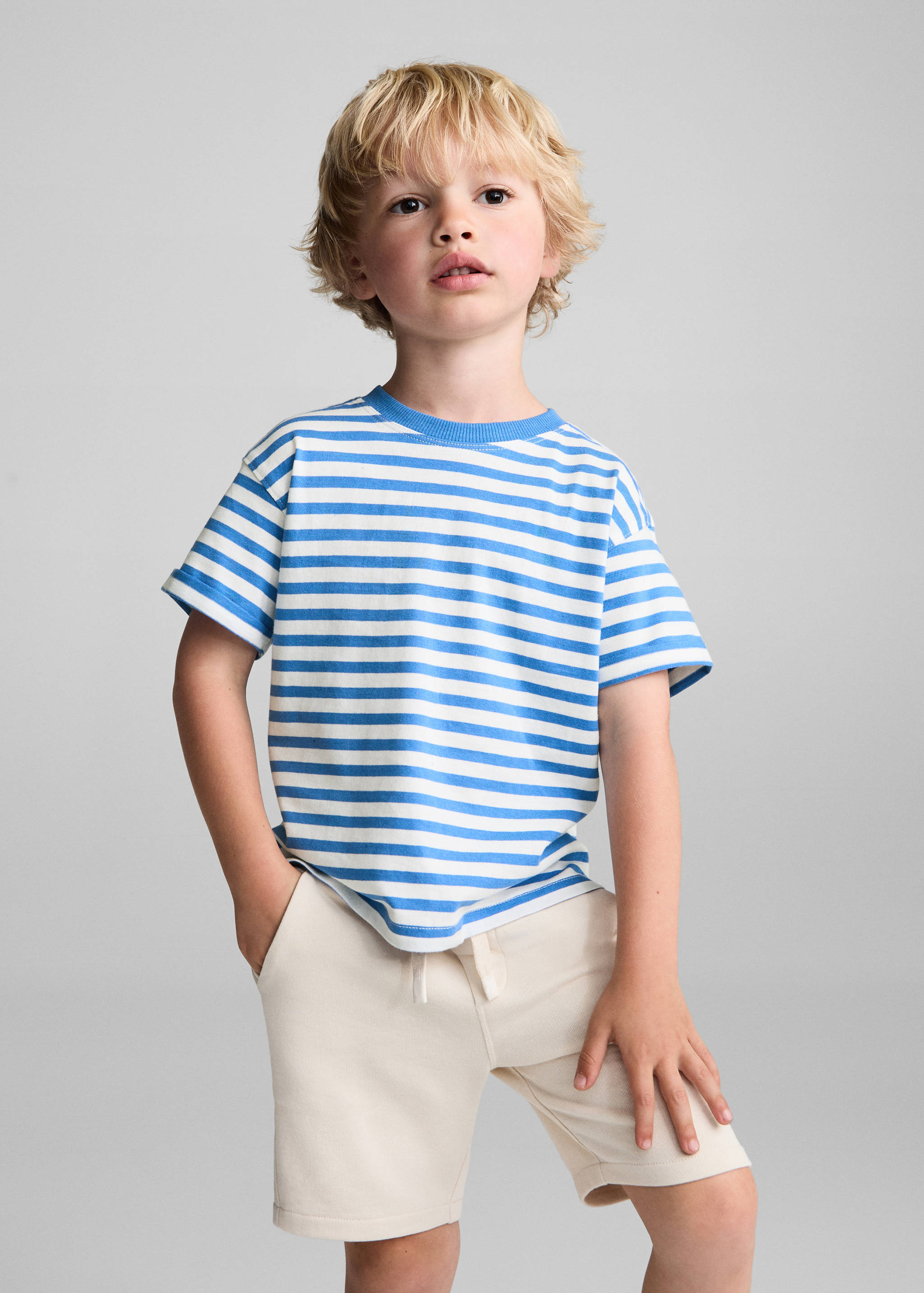 Gestreiftes Baumwoll-Shirt - Mittlere Ansicht