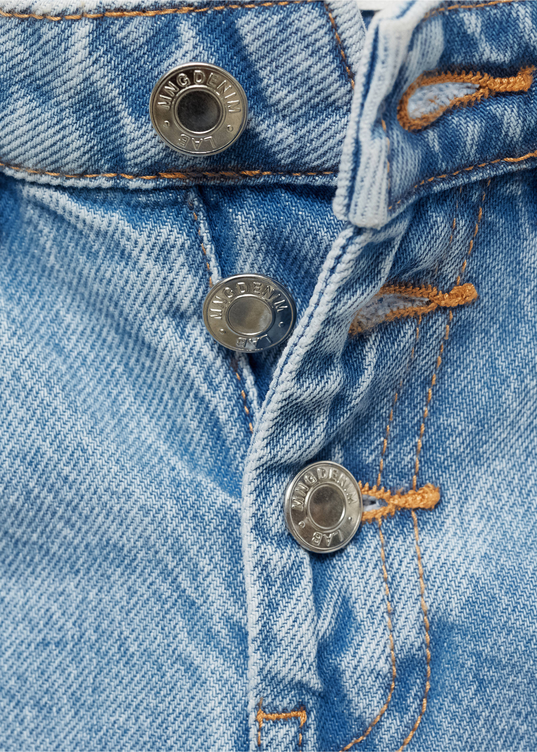 Mom-fit jeans - Details of the article 0, Medium Blue. Ref: 77003275-00.