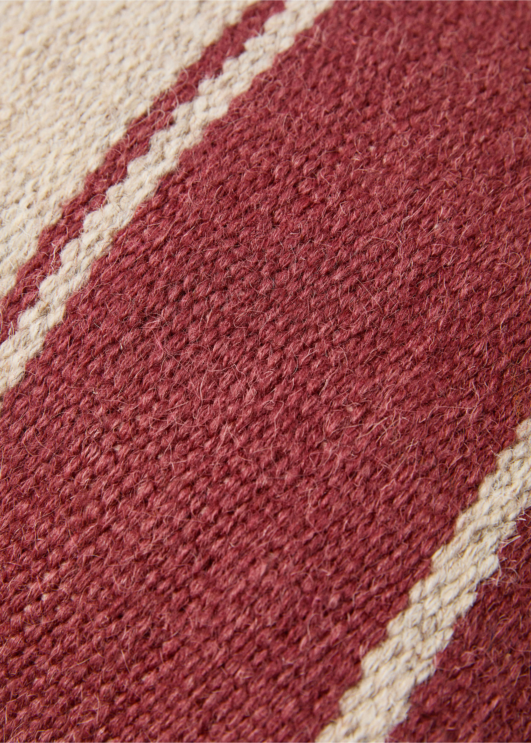 100% wool striped cushion cover - Details of the article 3, Burgundy. Ref: 77003292-00.