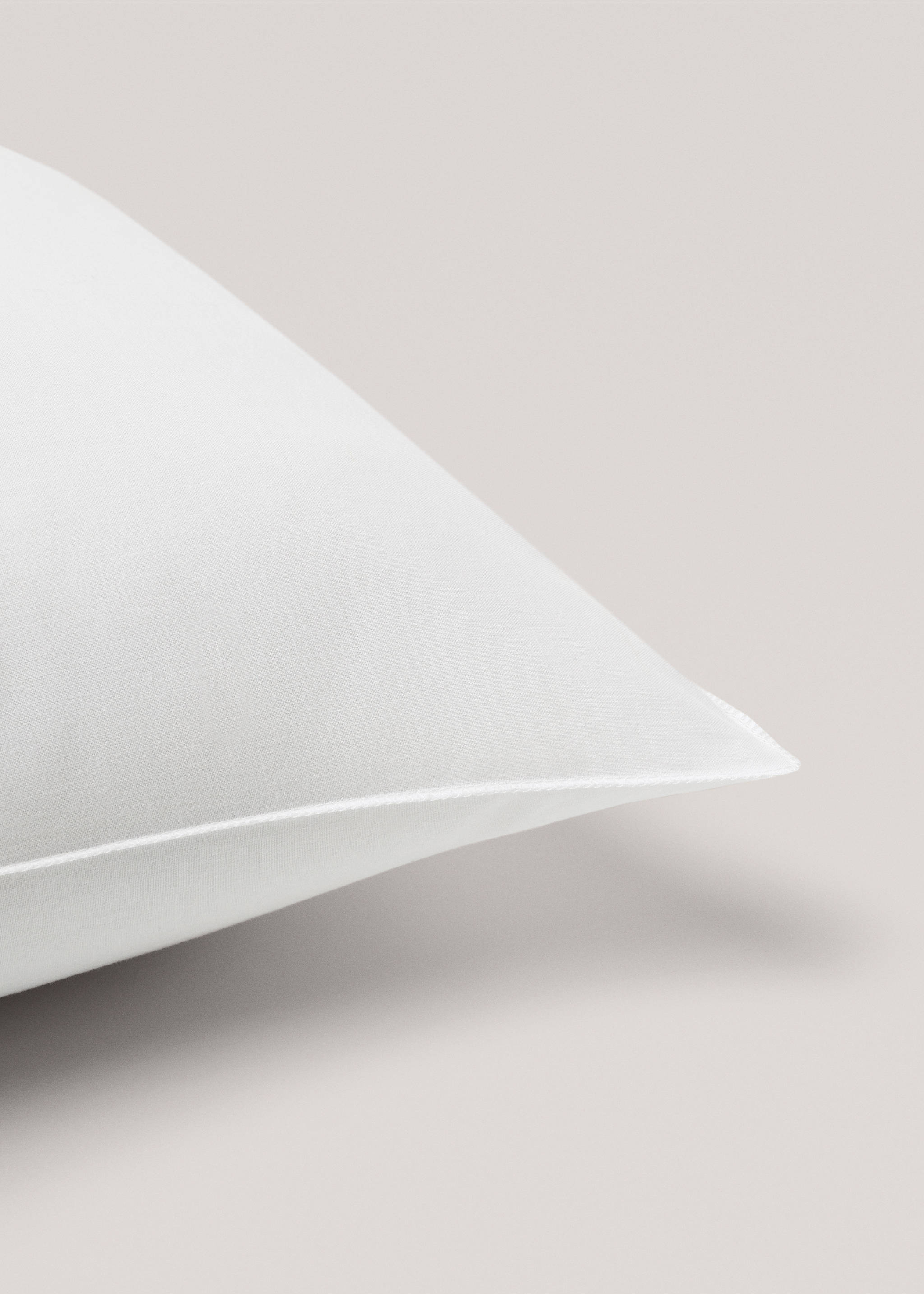 Garnissage coussin fibre 40x60cm - Détail de l'article 1, Blanc. Ref: 77003302-00.