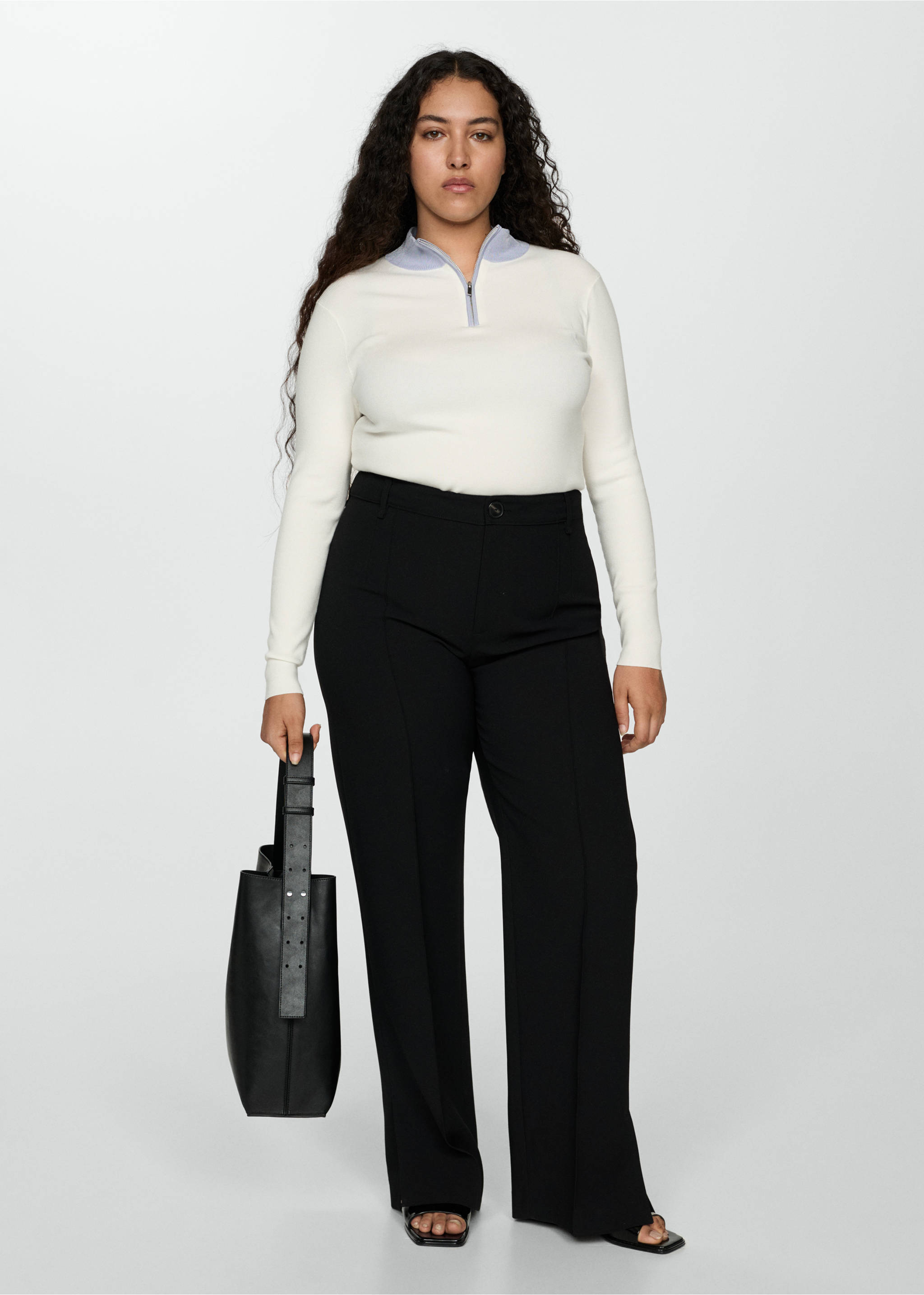 Pull-over col fermeture Éclair - Détail de l'article 3, Écru. Ref: 77004016-00.