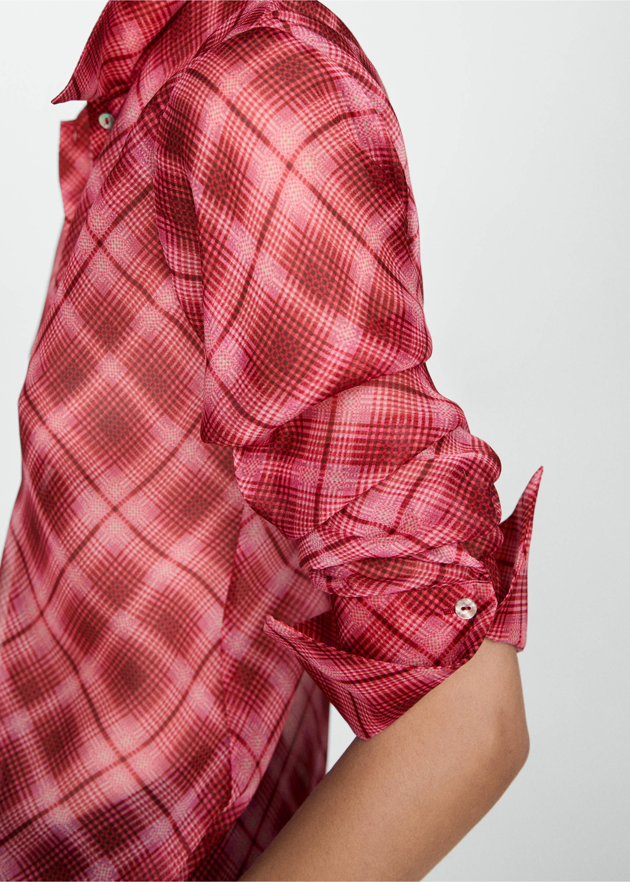 Skjorta rutigt mönster - Detaljer om artikeln 6, Granatröd. Ref: 77004036-00.