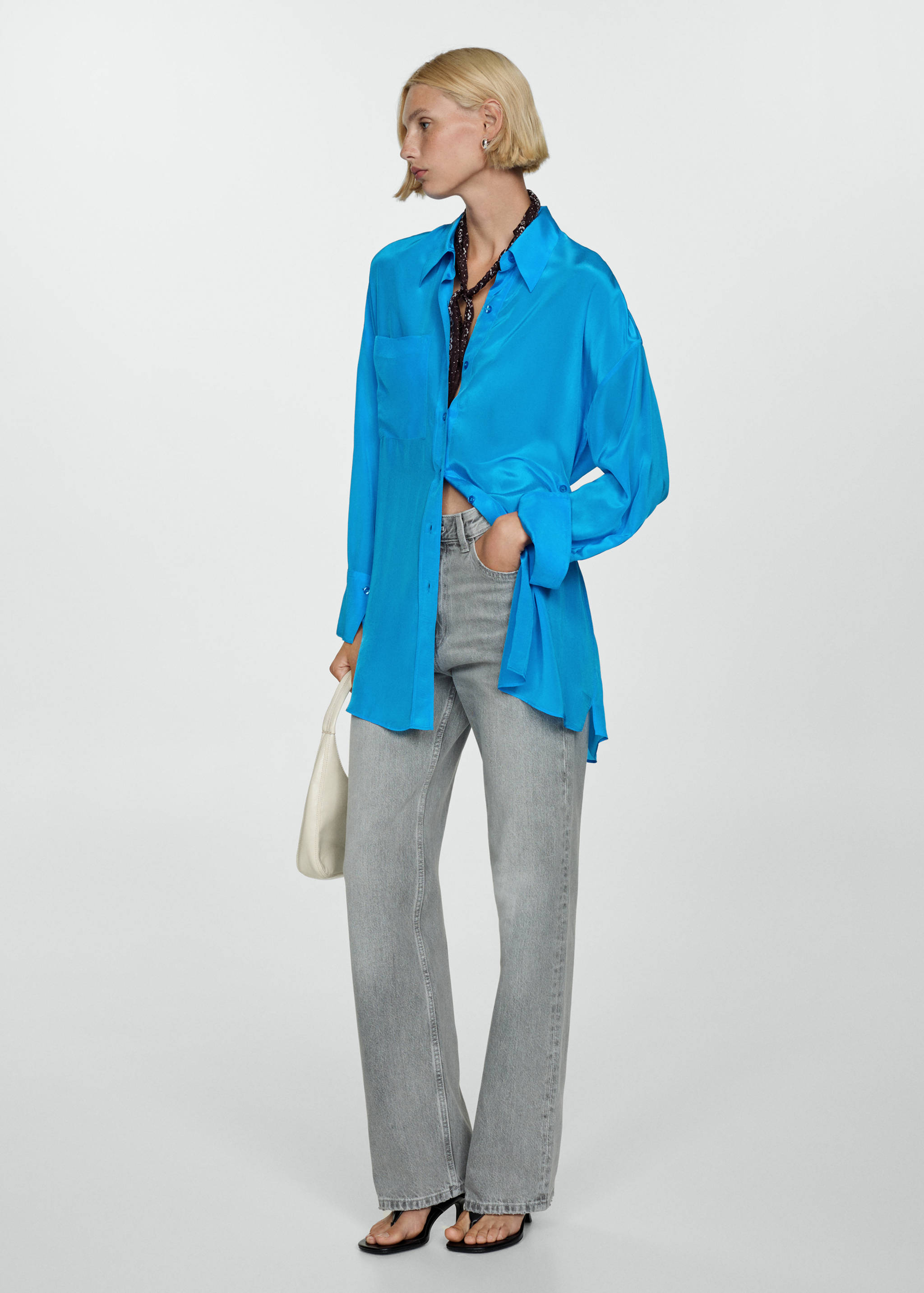 Long satin shirt with asymmetrical closure - Details of the article 2