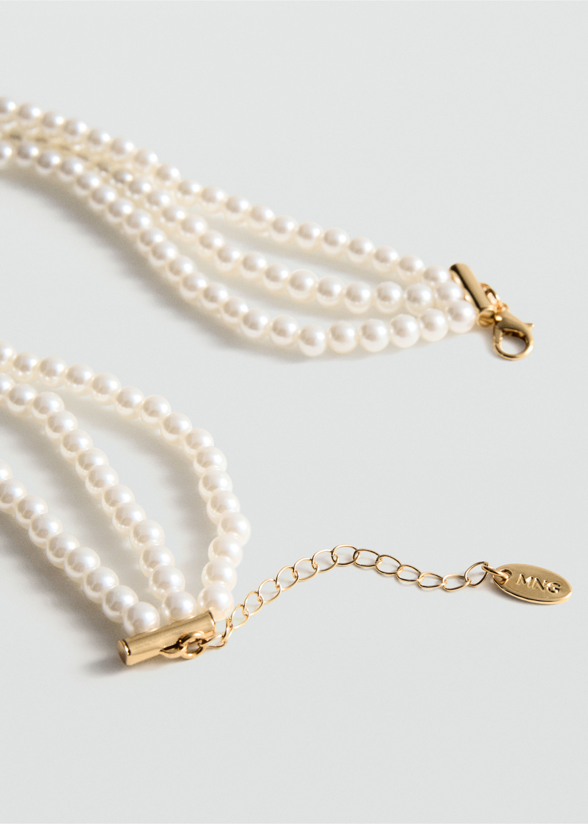 Triple-pearl necklace - Medium plane