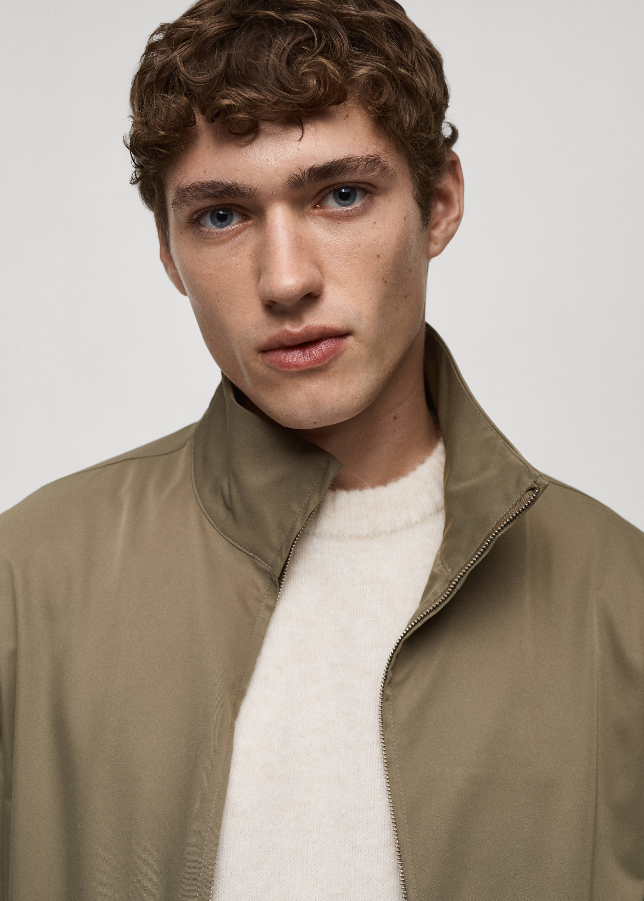 Veste zippée résistante à l’eau - Détail de l'article 1