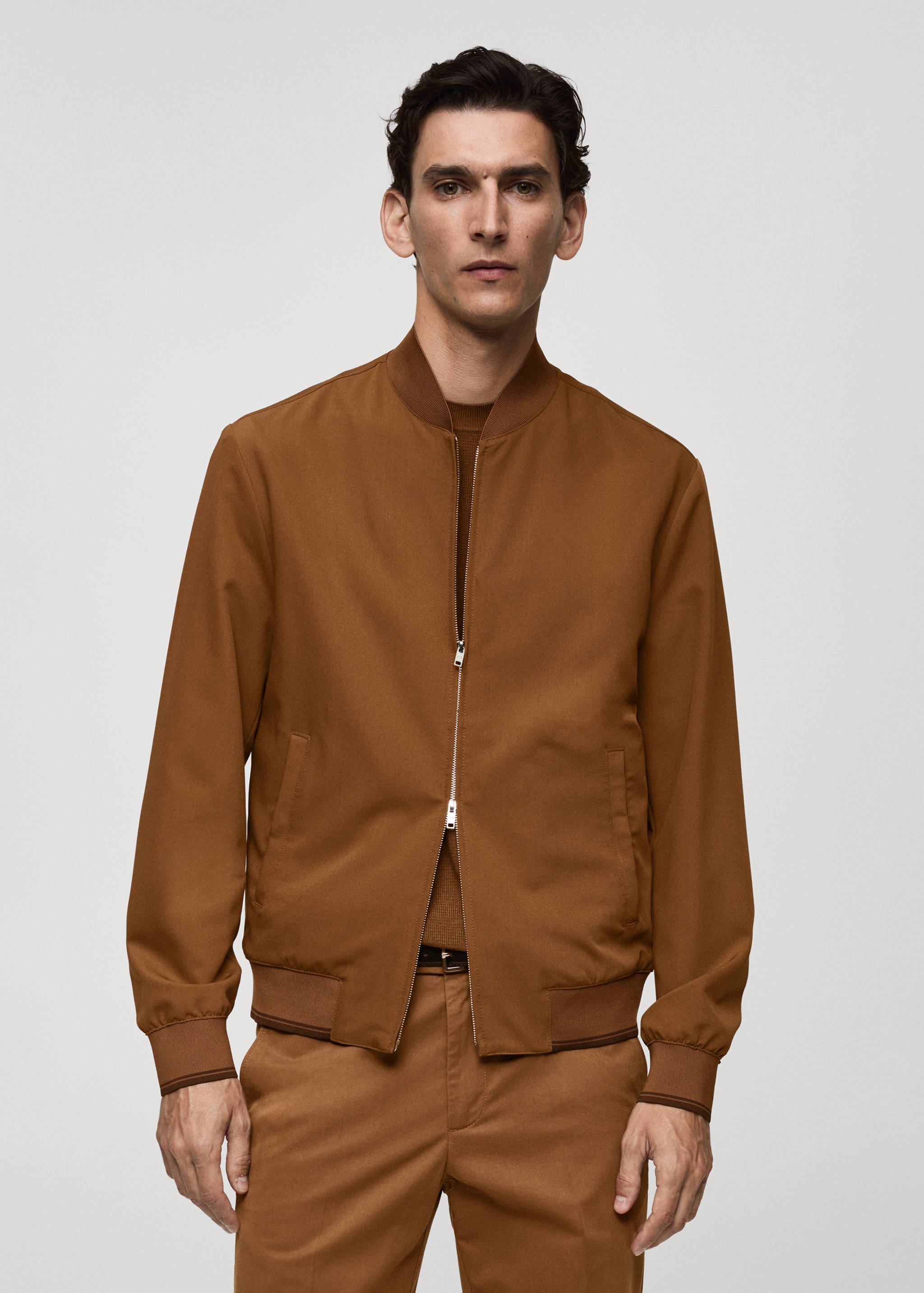 Jaqueta bomber teixit comfort strech - Pla mig