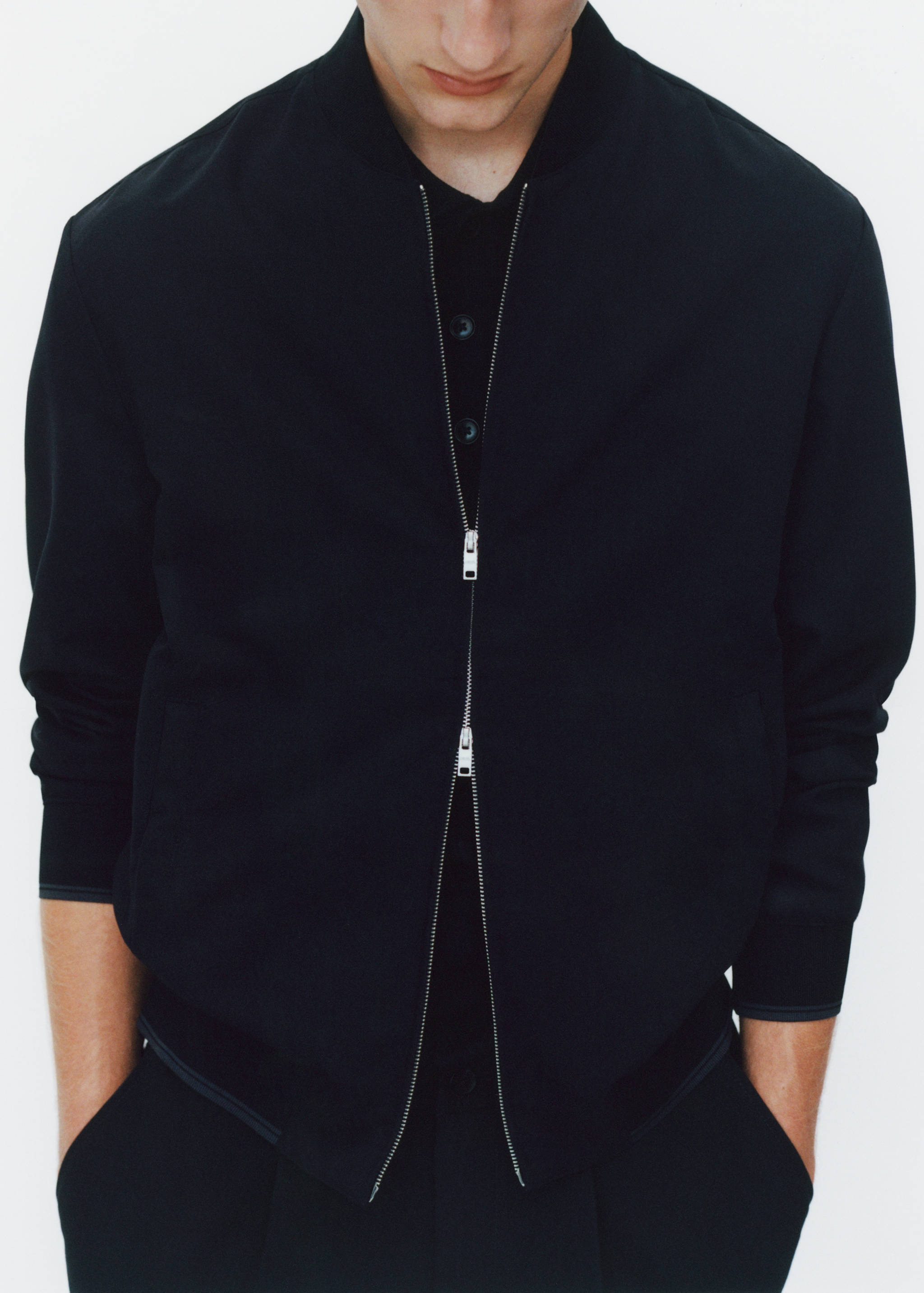 Jaqueta bomber teixit comfort strech - Detall de l'article 5