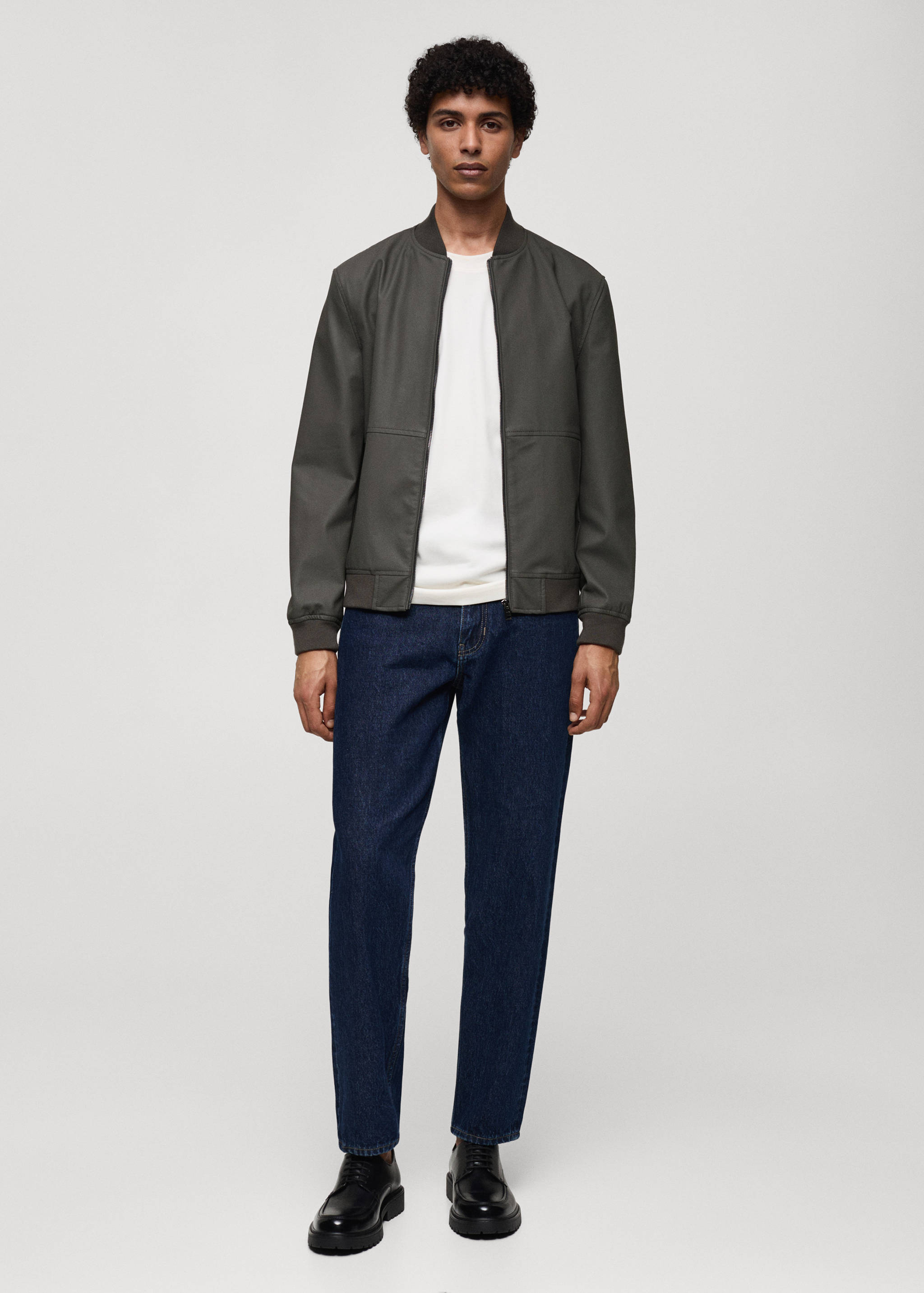 Chaqueta bomber efecto piel - Plano general