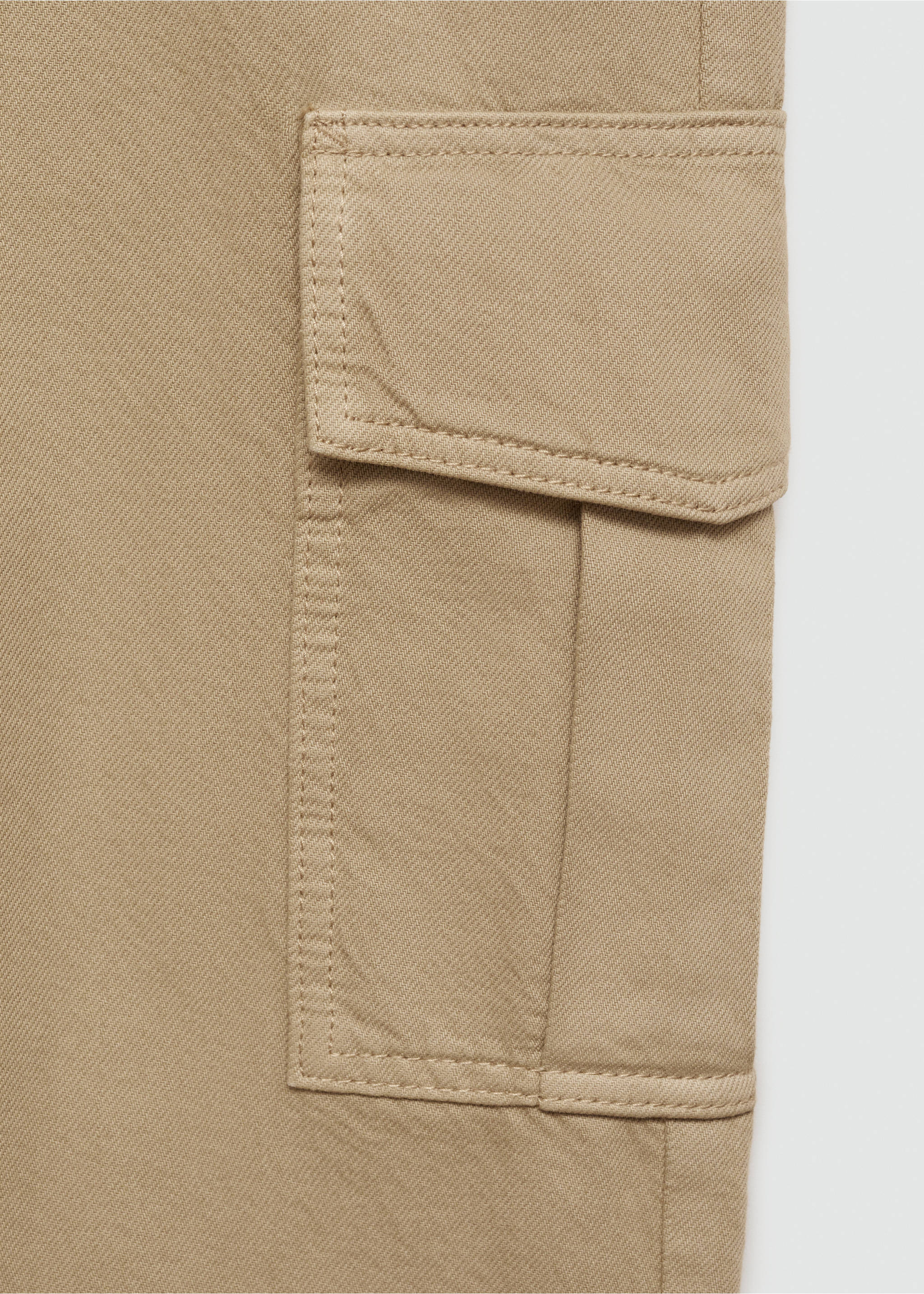 Straight-fit cargo jeans - Details of the article 0, Khaki. Ref: 77004446-00.