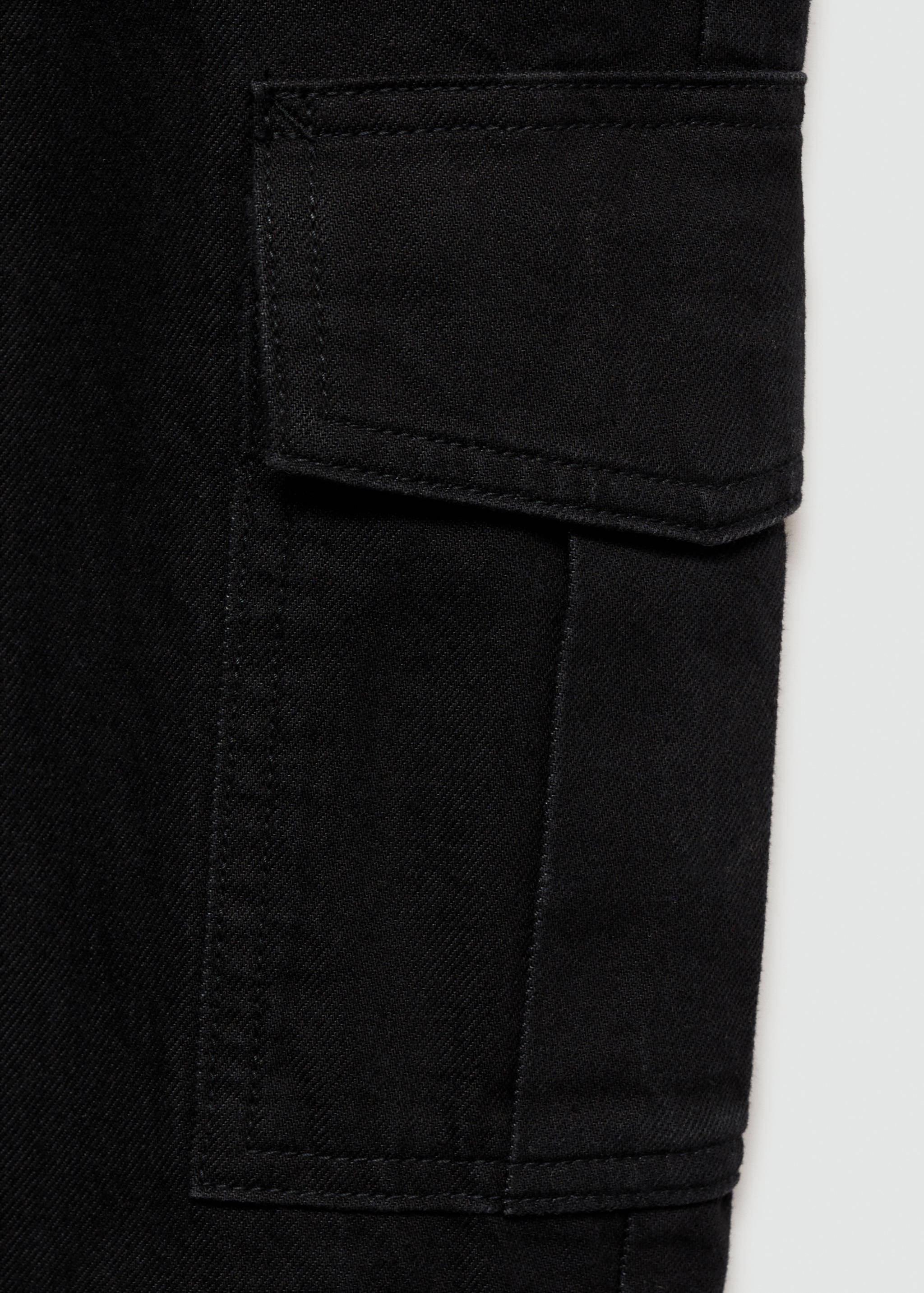 Straight-fit cargo jeans - Details of the article 0
