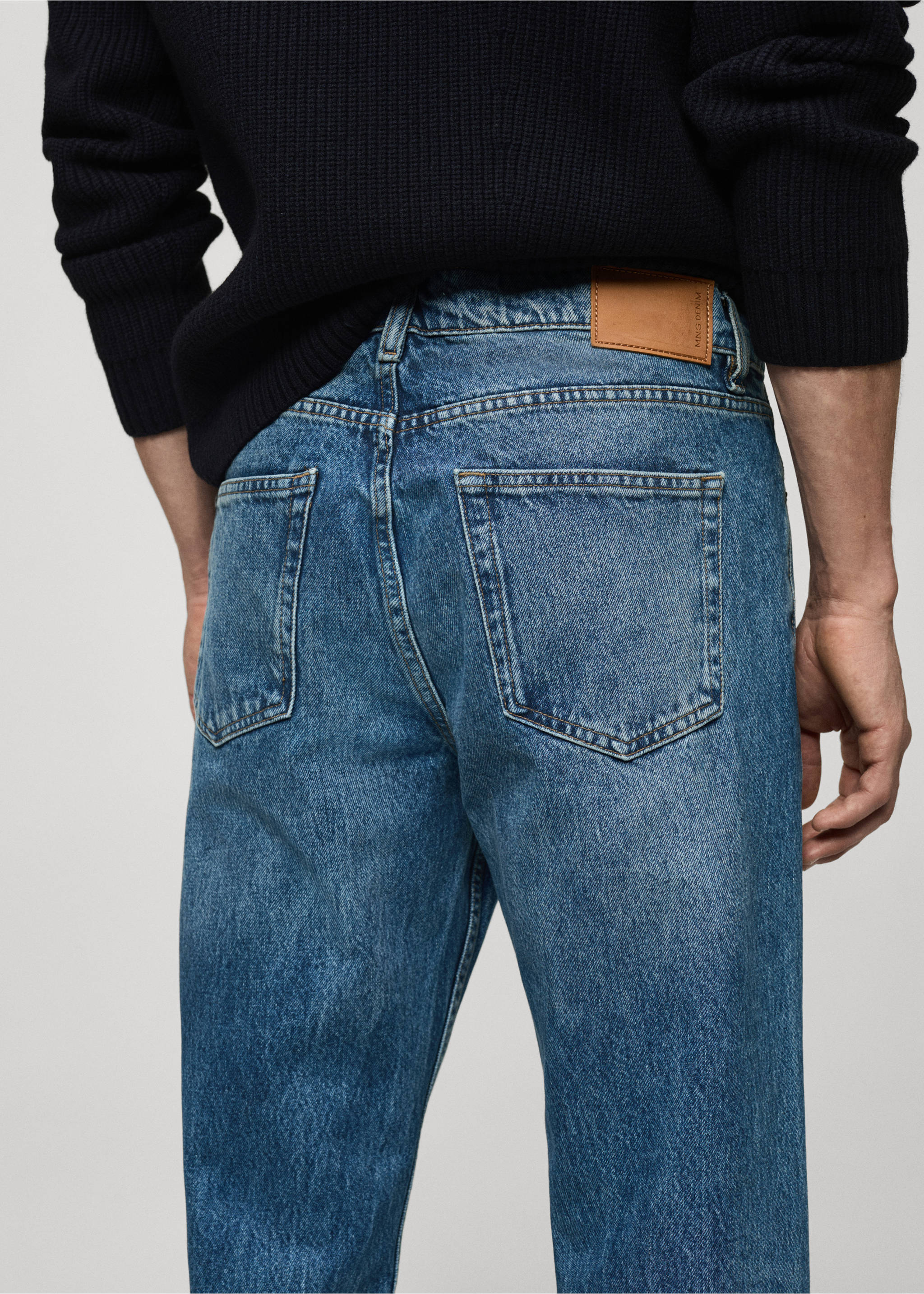 Regular fit medium wash Bob jeans - Details of the article 3, Dark Blue. Ref: 77004452-00.