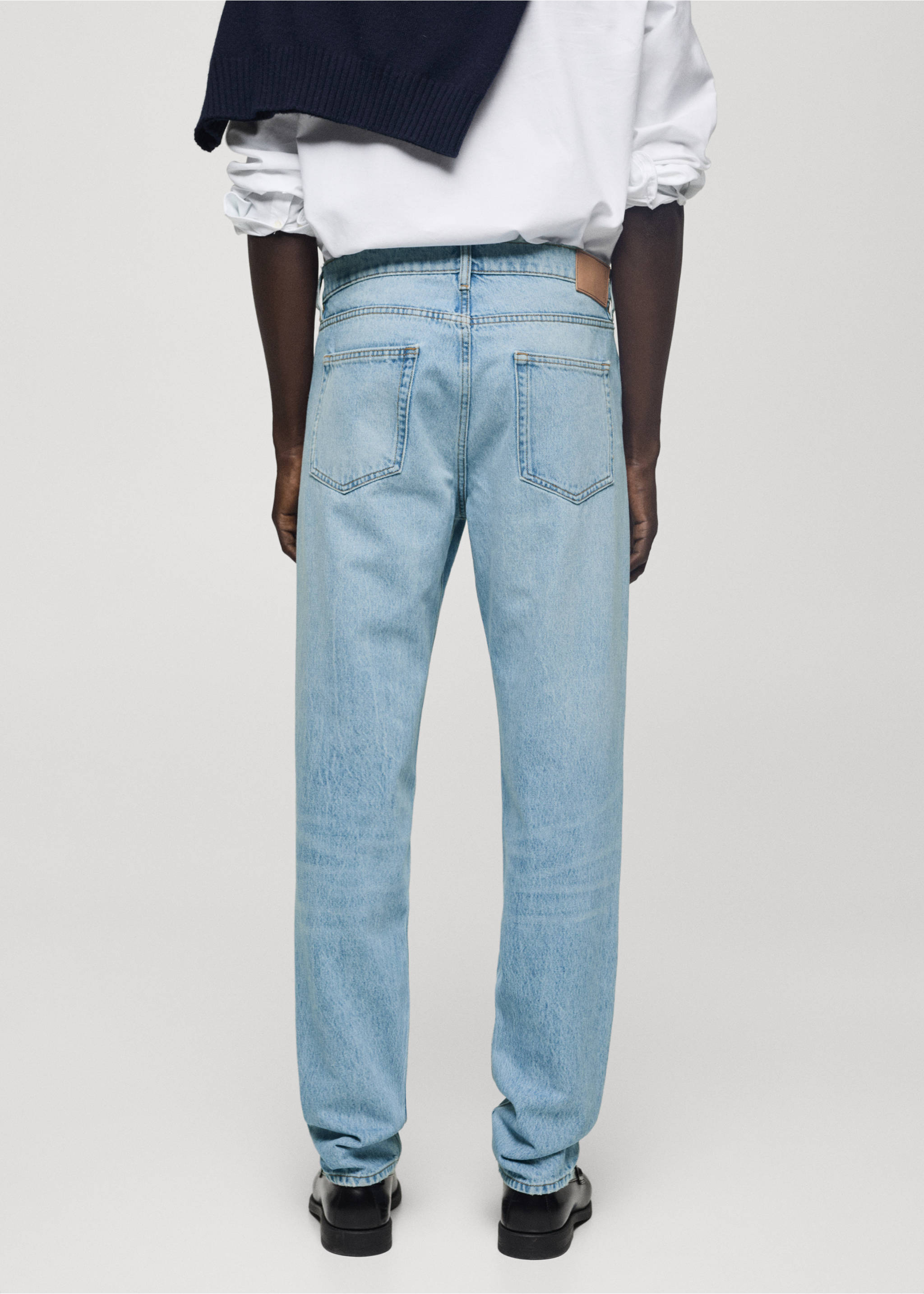 Bob regular-fit light-wash jeans - Reverse of the article, Medium Blue. Ref: 77004453-00.