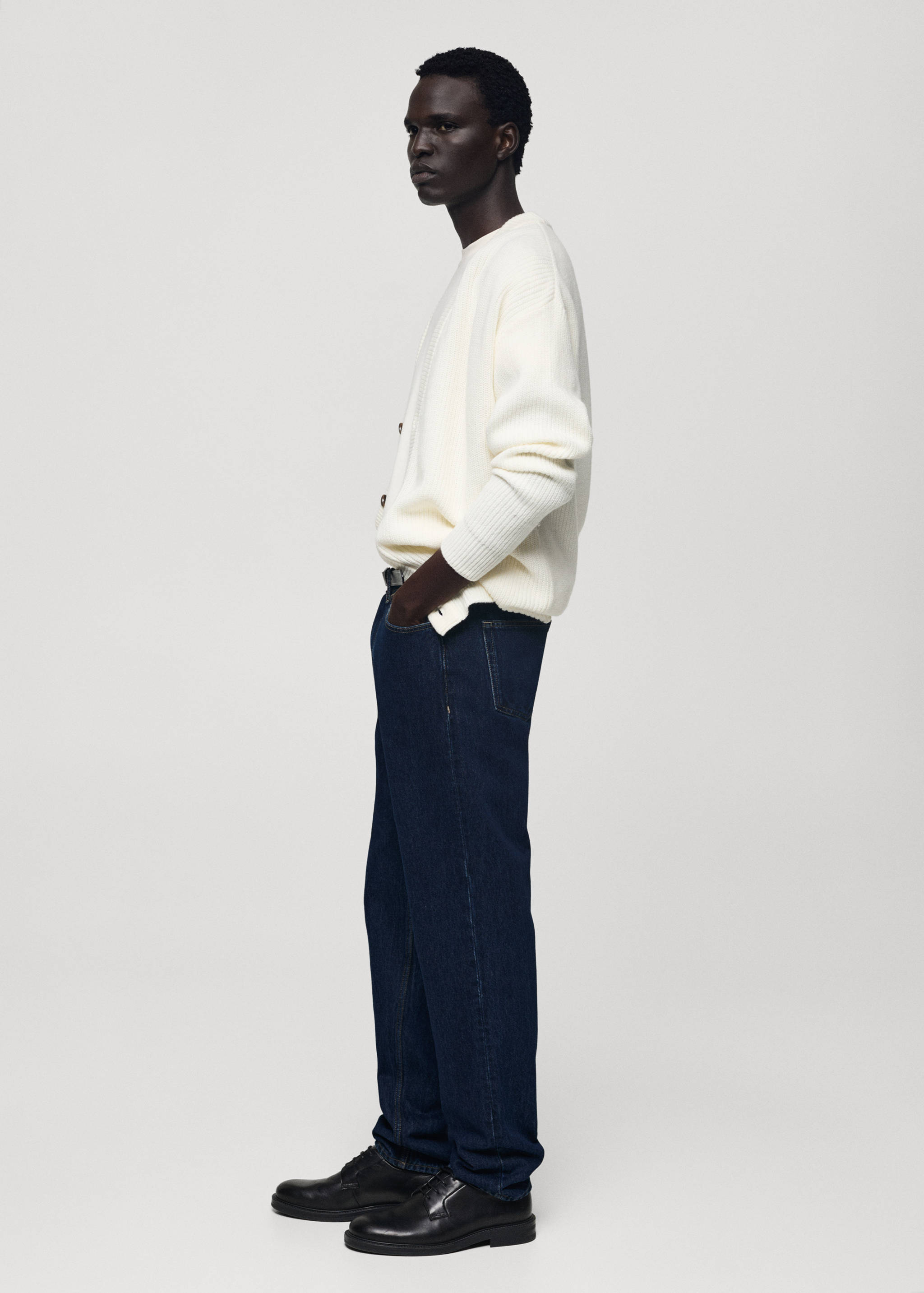 Regular fit dark wash Bob jeans - Details of the article 2