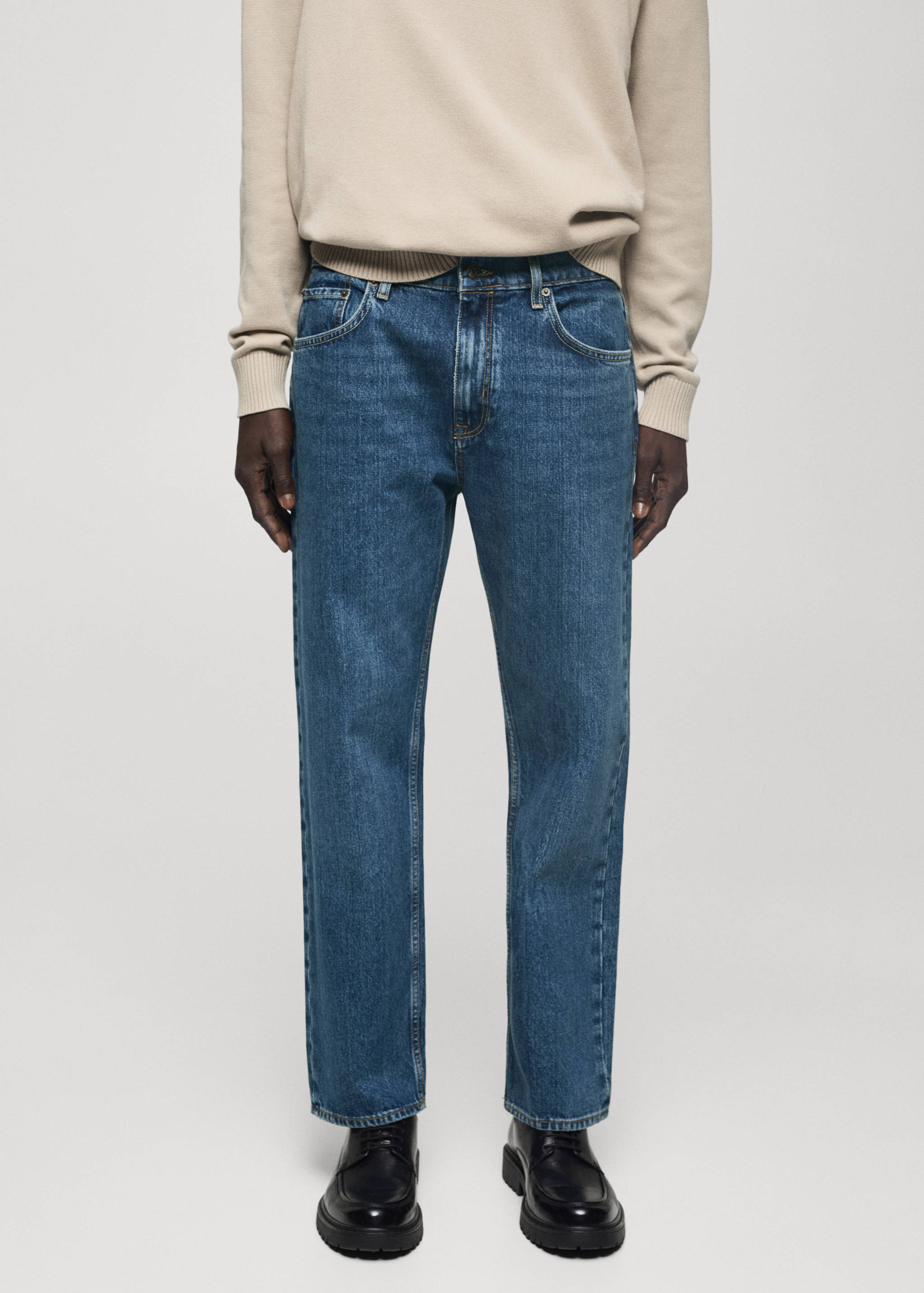 Dark wash straight fit jeans - Medium plane
