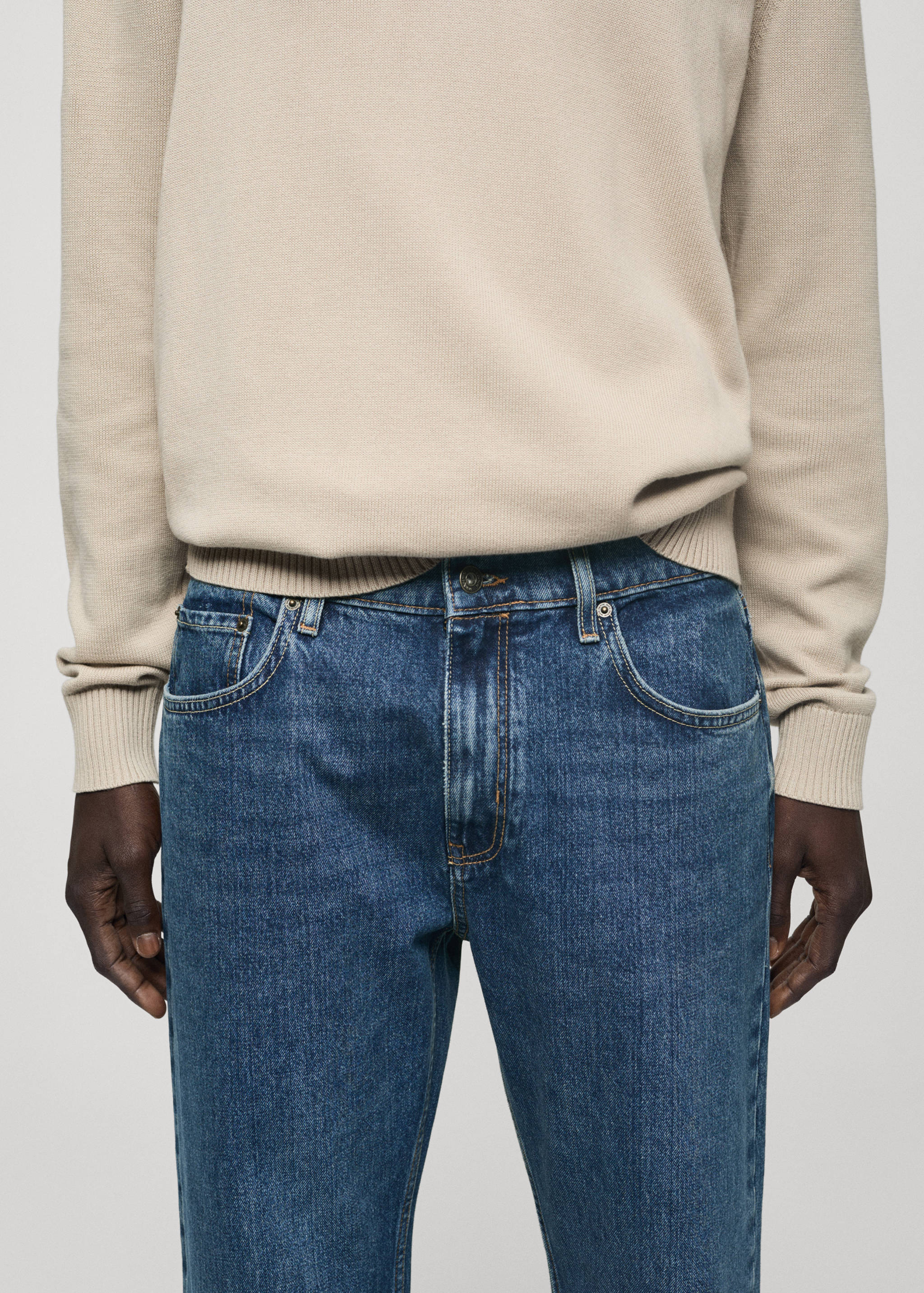Dark wash straight fit jeans - Details of the article 1