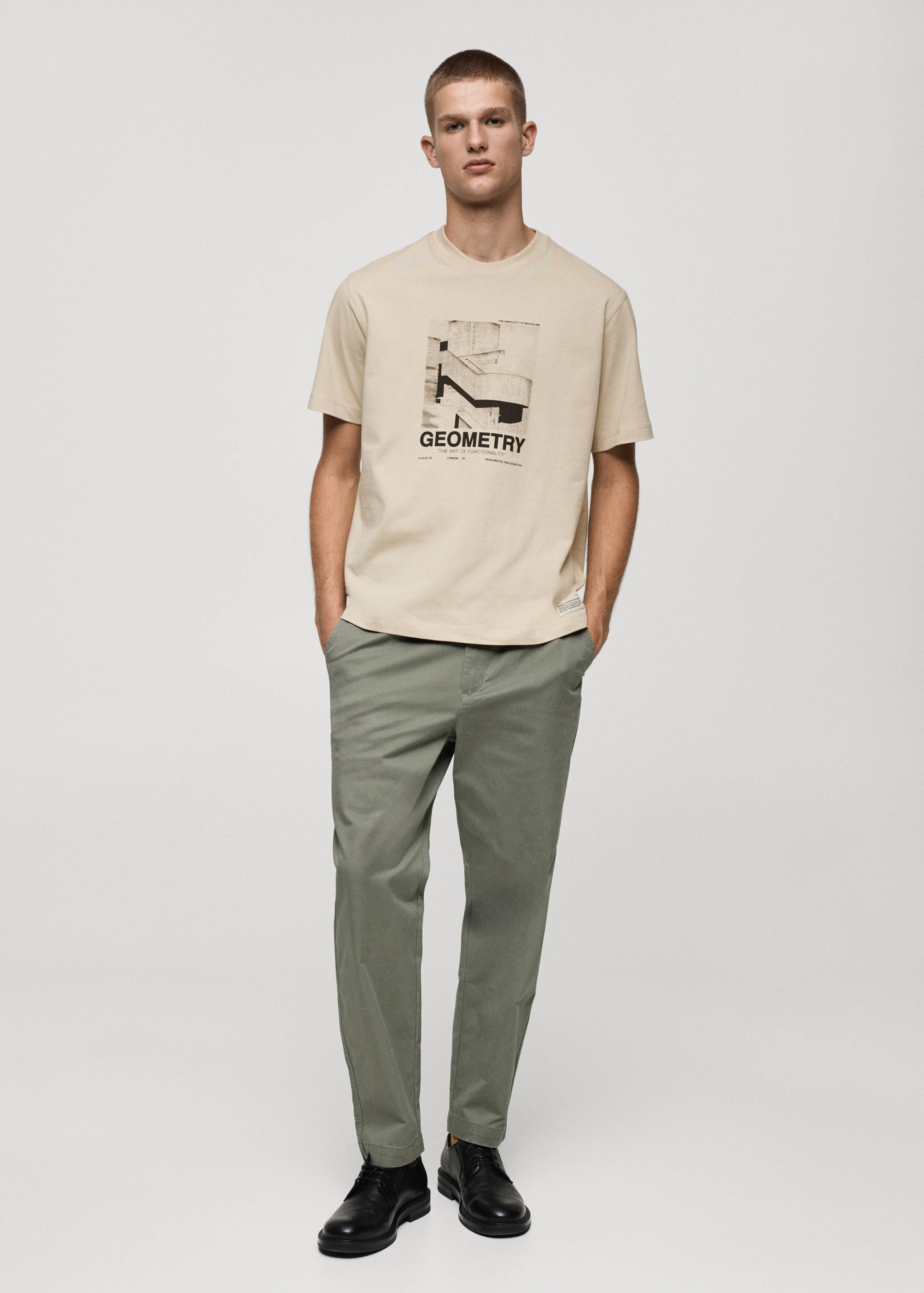 T-shirt de 100% algodão com estampado gráfico à frente - Plano geral