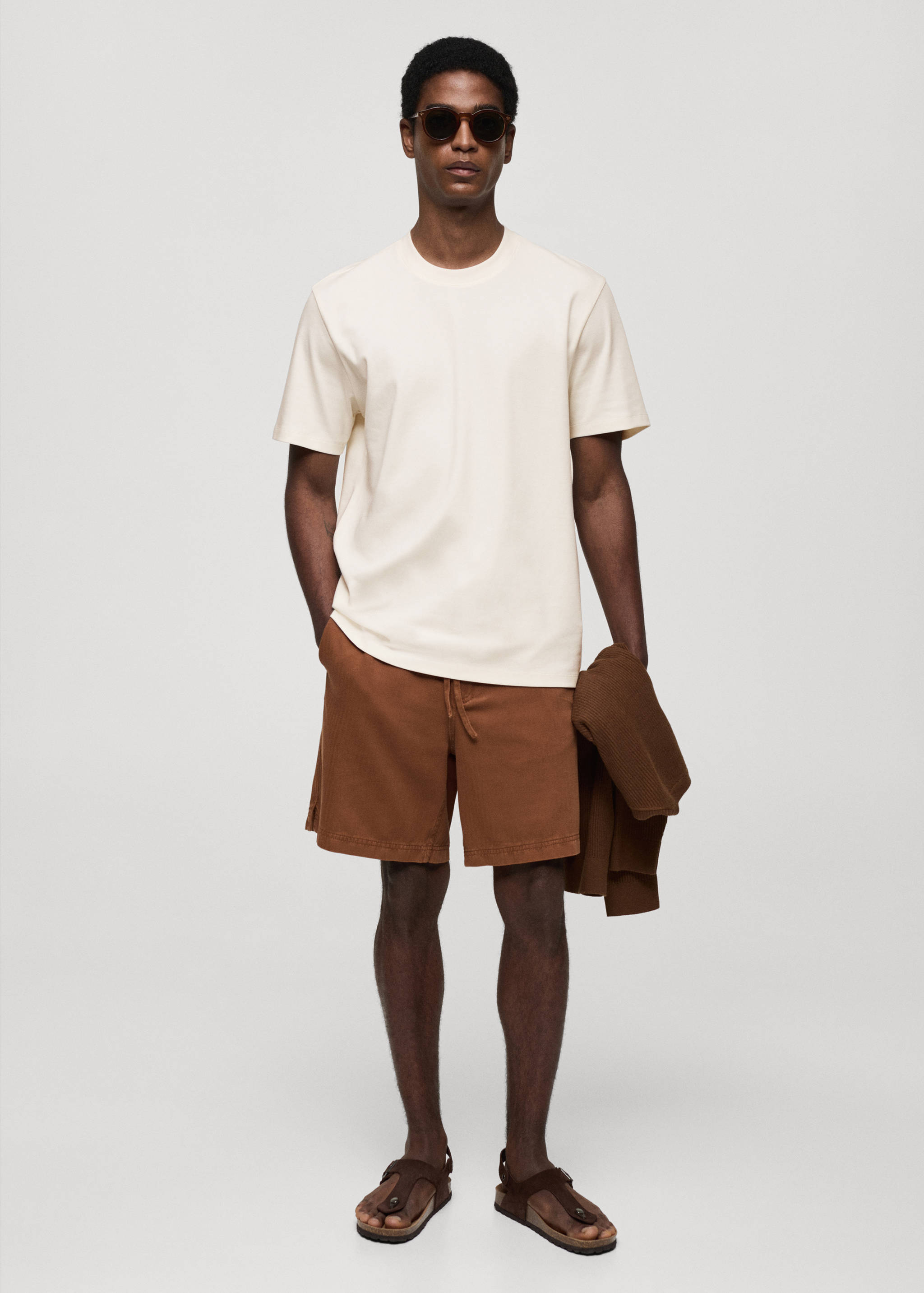 Camiseta regular fit 100% algodón - Plano general