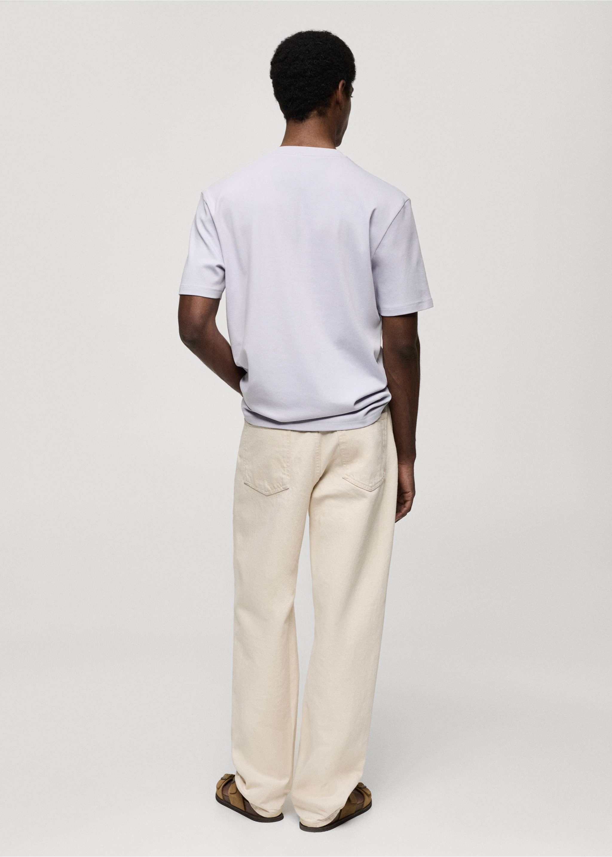 T-skjorte i 100% bomull, regular-fit - Baksiden av artikkelen, Lilla. Ref: 77005154-00.