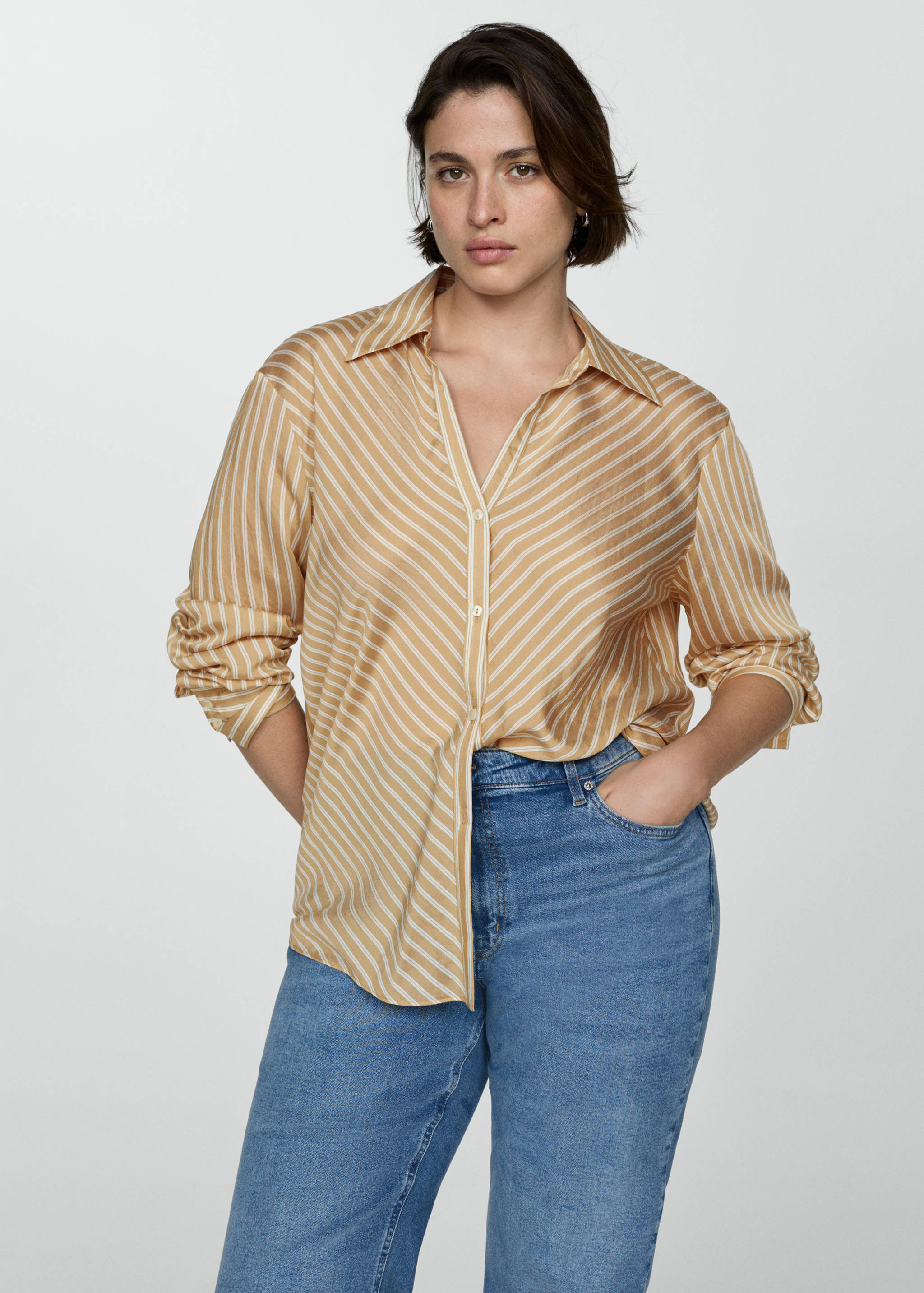 Striped flowy shirt - Details of the article 5